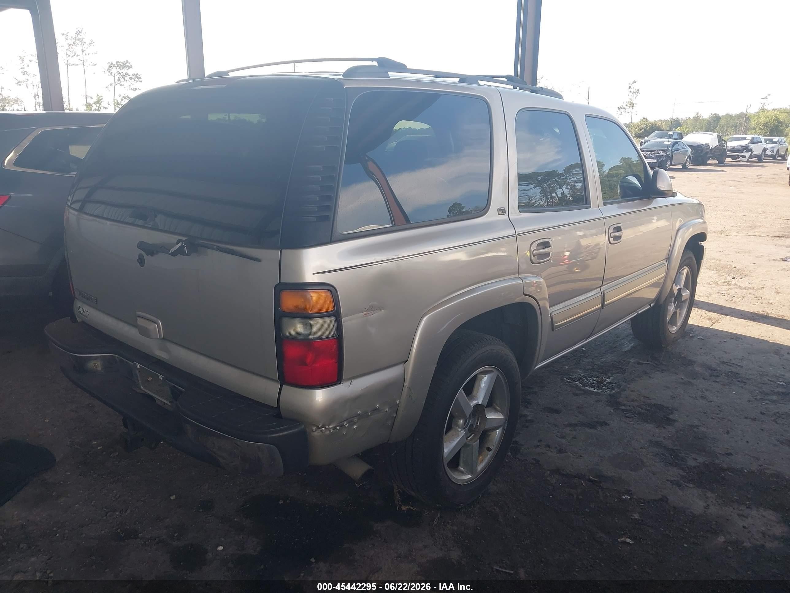 2006 Chevrolet Tahoe Lt Beige vin: 1GNEC13Z36R134283