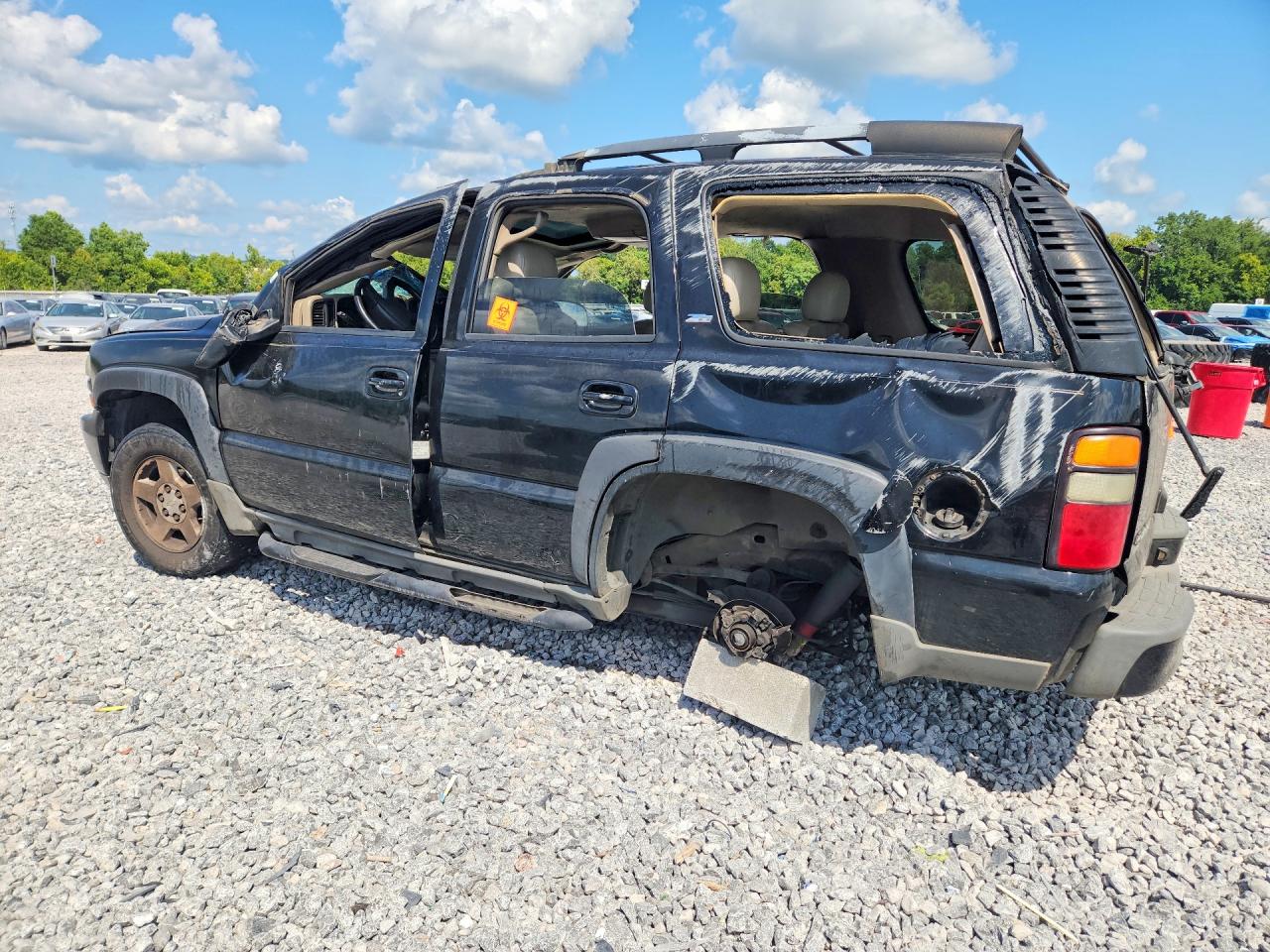 2006 Chevrolet Tahoe C1500 Черный vin: 1GNEC13Z36R135031