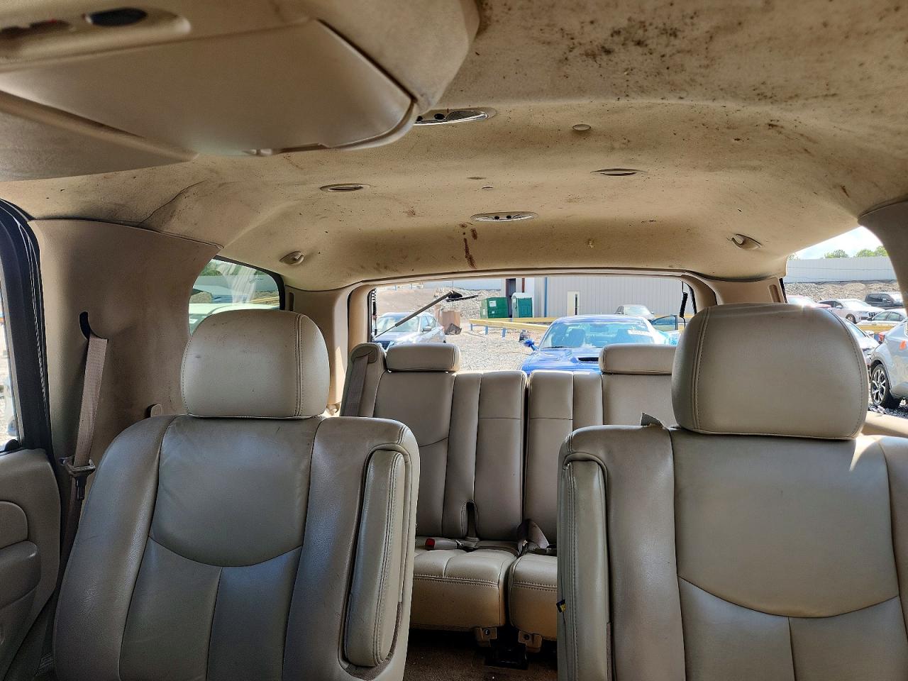 2006 Chevrolet Tahoe C1500 Черный vin: 1GNEC13Z36R135031