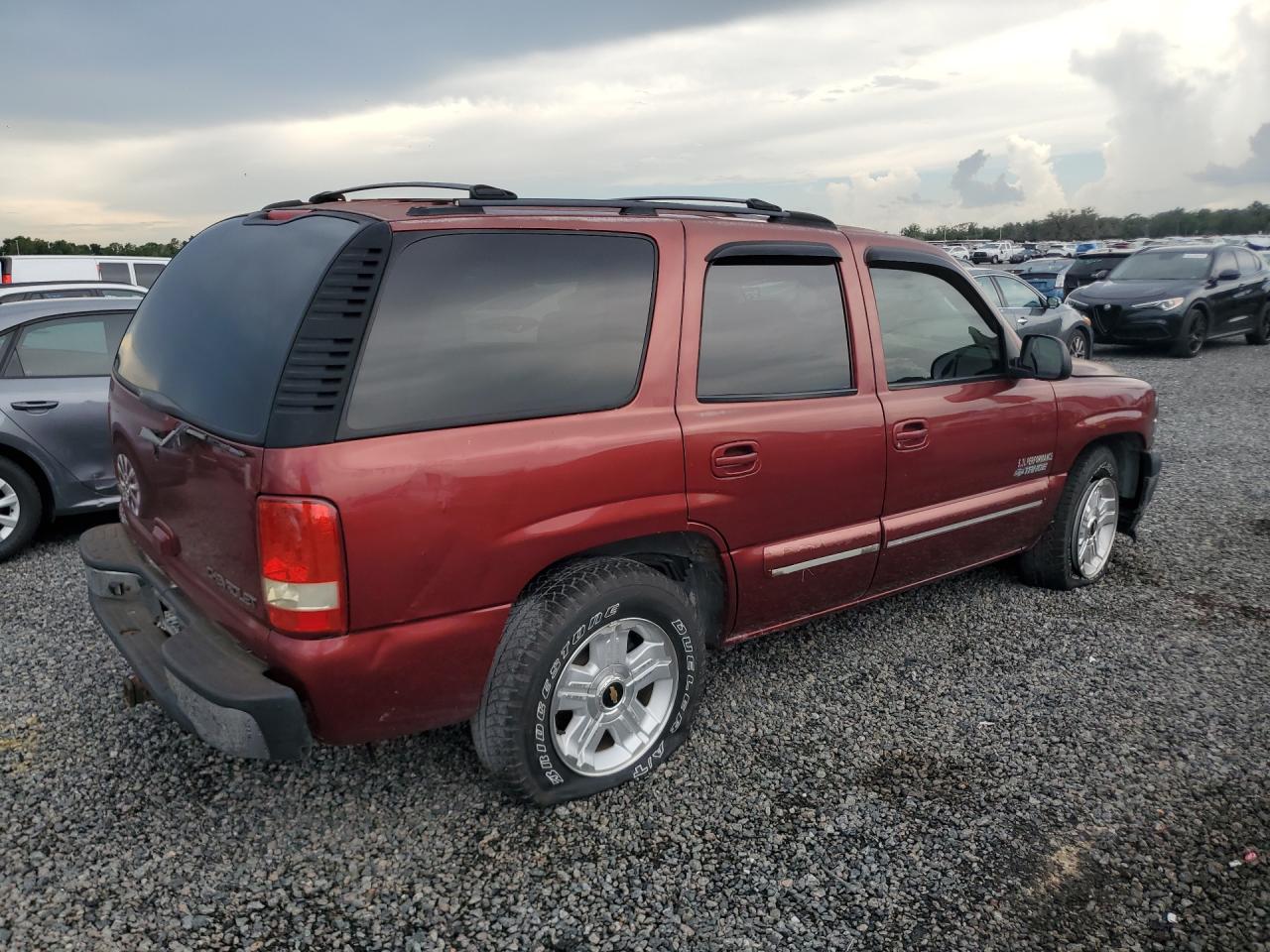 2002 Chevrolet 1 Ton Stake Truck Burgundy vin: 1GNEC13Z42R231518
