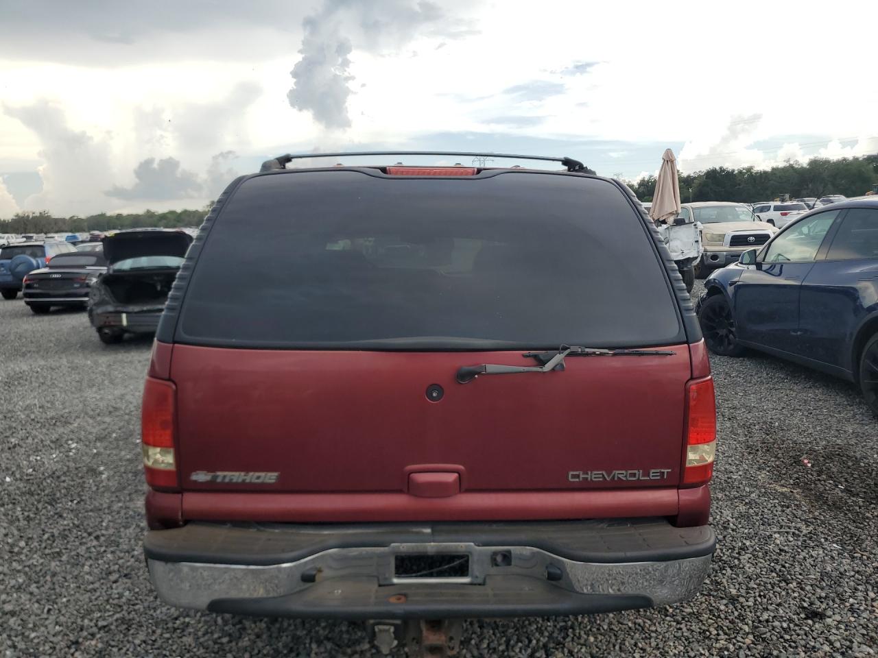 2002 Chevrolet 1 Ton Stake Truck Burgundy vin: 1GNEC13Z42R231518