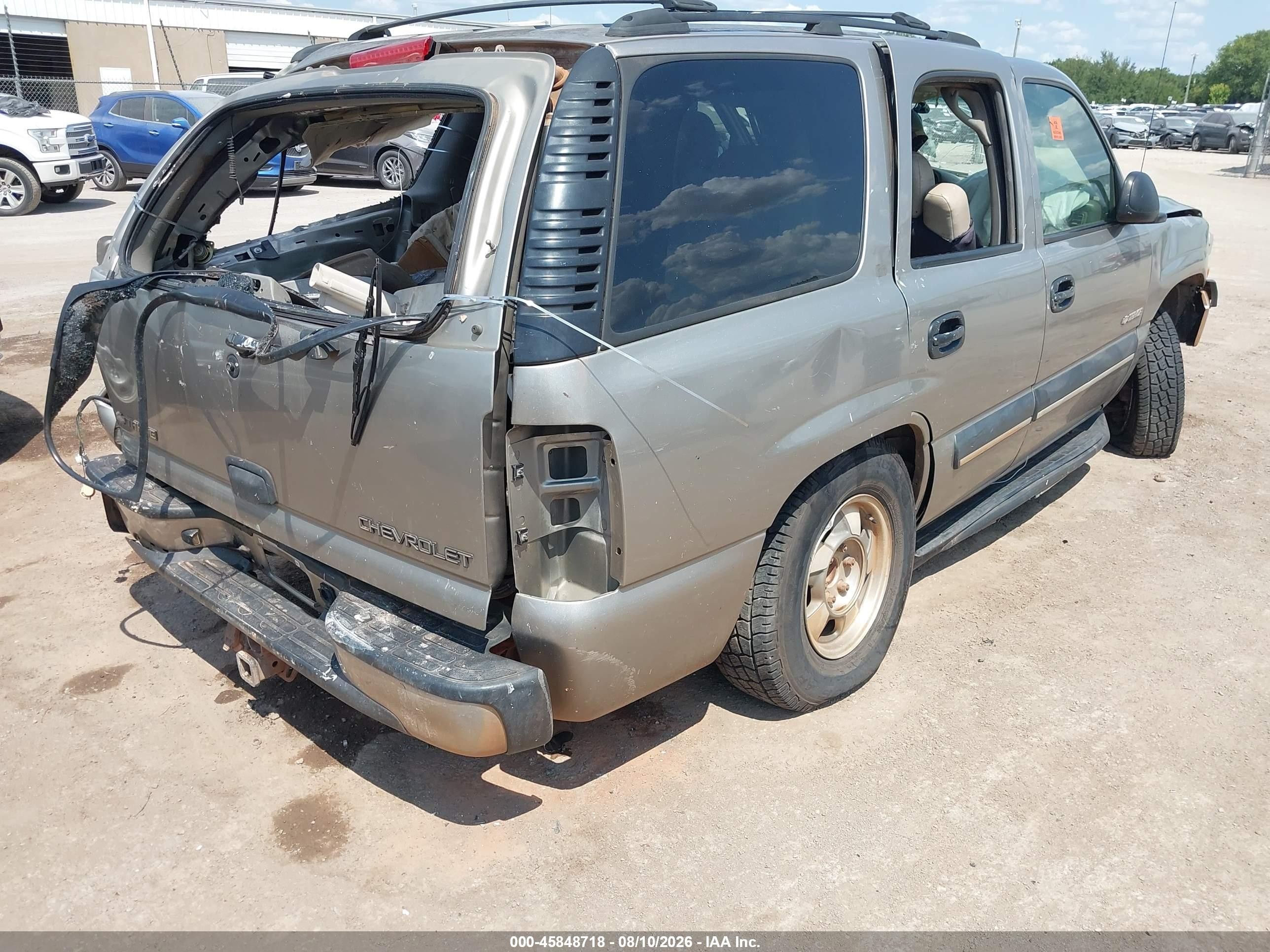 2002 Chevrolet Tahoe Ls Beige vin: 1GNEC13Z42R280217
