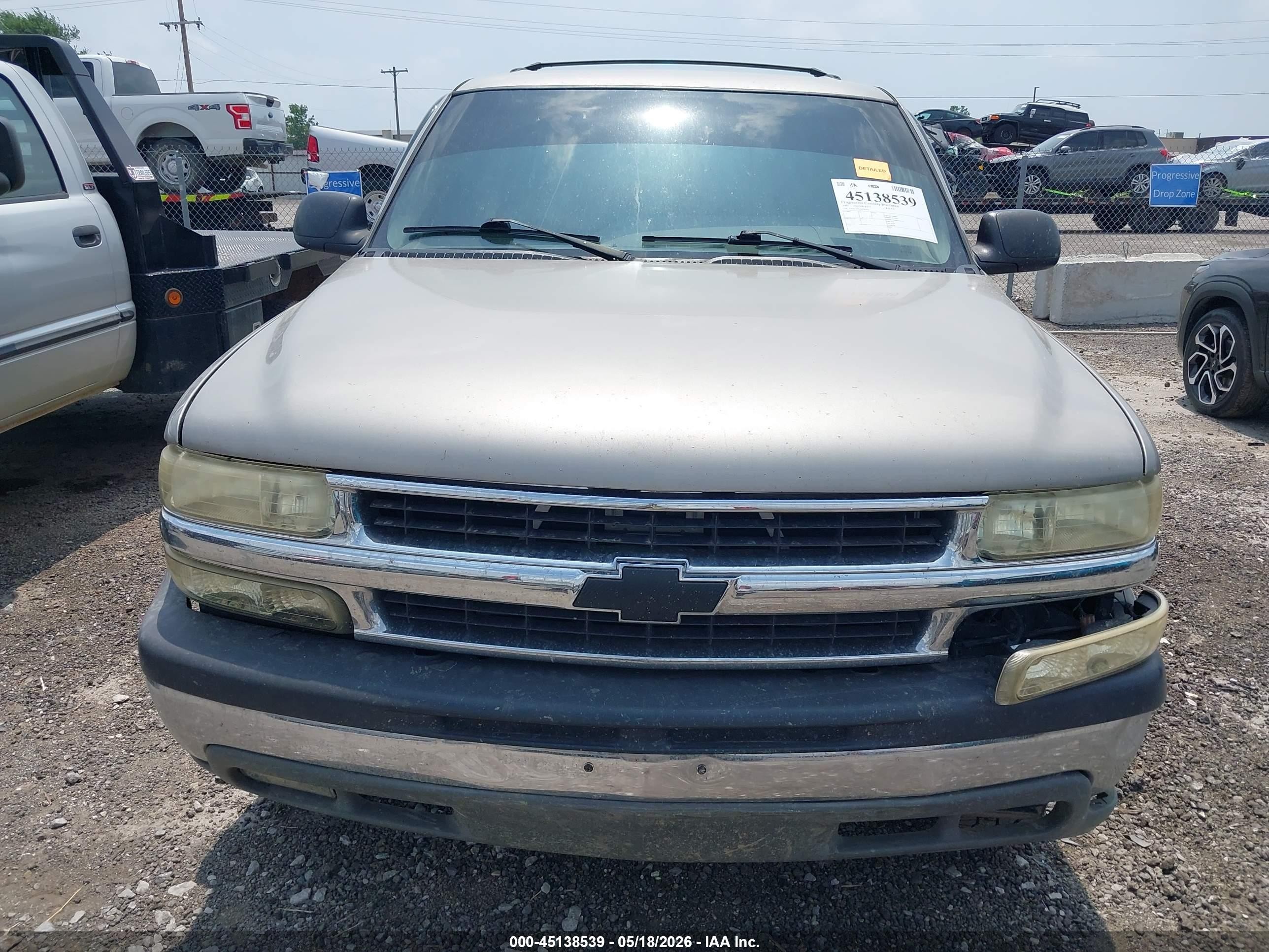 2002 Chevrolet Tahoe Ls Gold vin: 1GNEC13Z42R280492