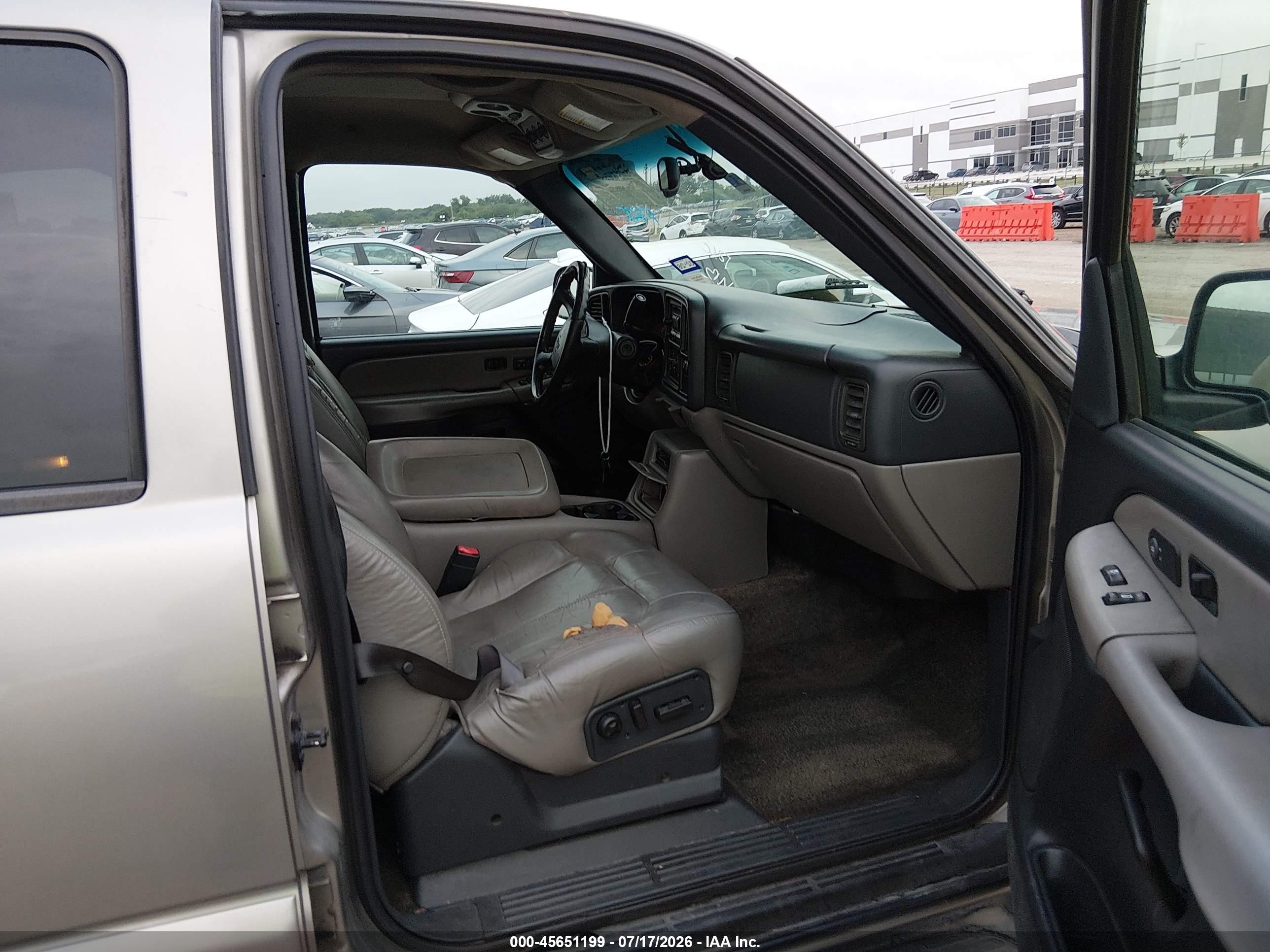 2002 Chevrolet Tahoe Lt Champagne vin: 1GNEC13Z42R304015