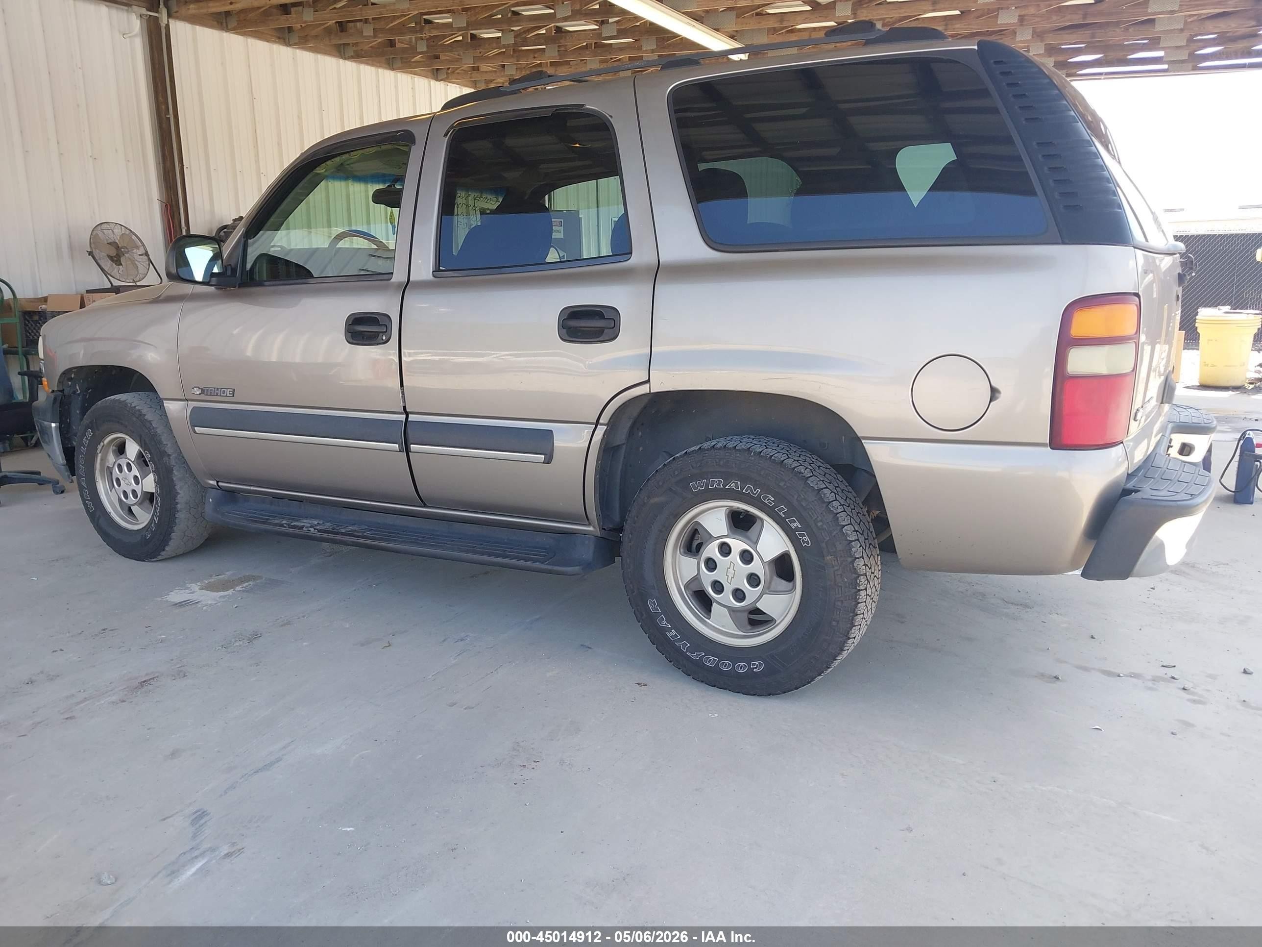 2003 Chevrolet Tahoe Ls Gold vin: 1GNEC13Z43J309781