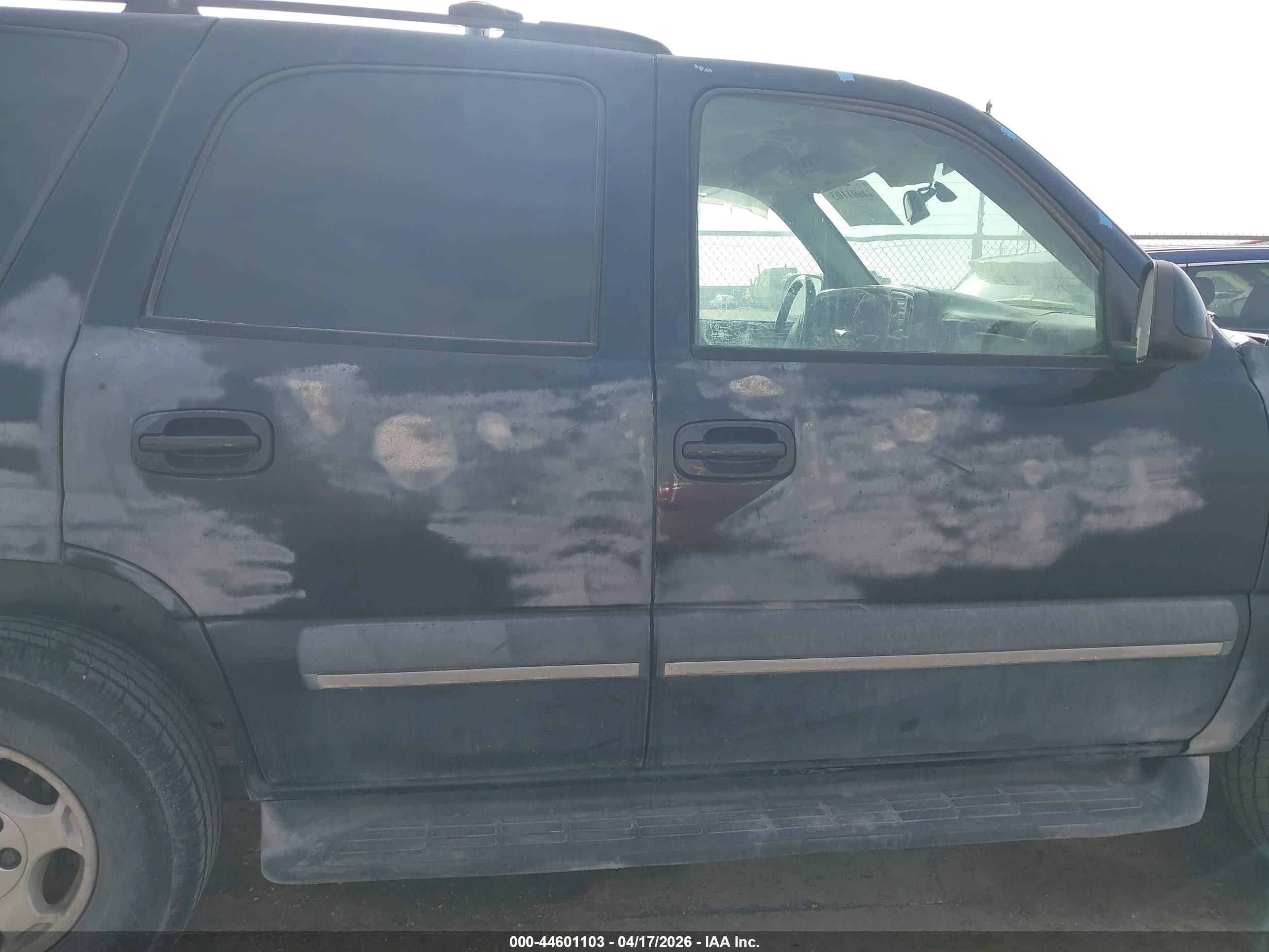 2004 Chevrolet Tahoe Lt Черный vin: 1GNEC13Z44R120745