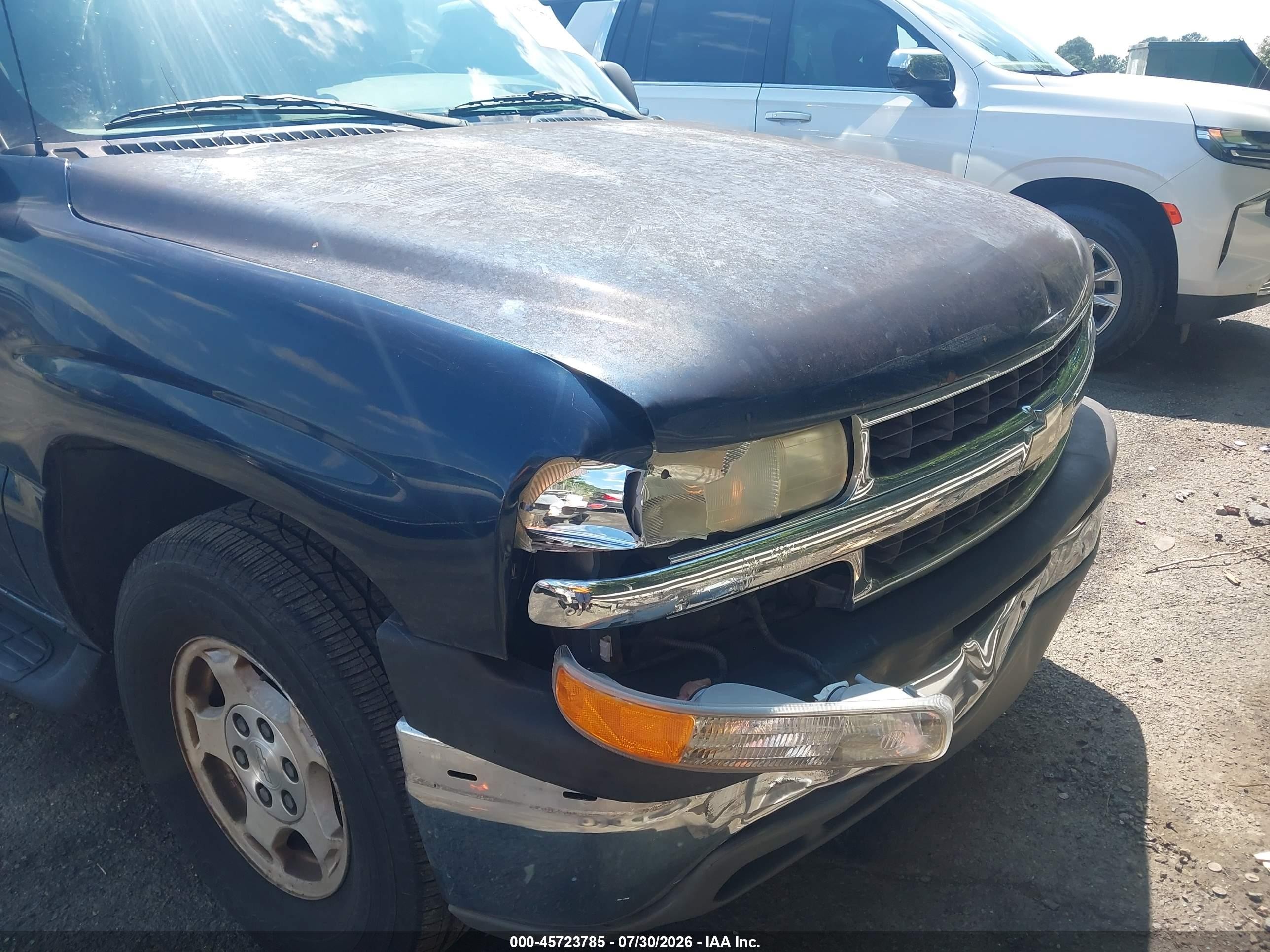 2004 Chevrolet Tahoe Ls Blue vin: 1GNEC13Z44R303112