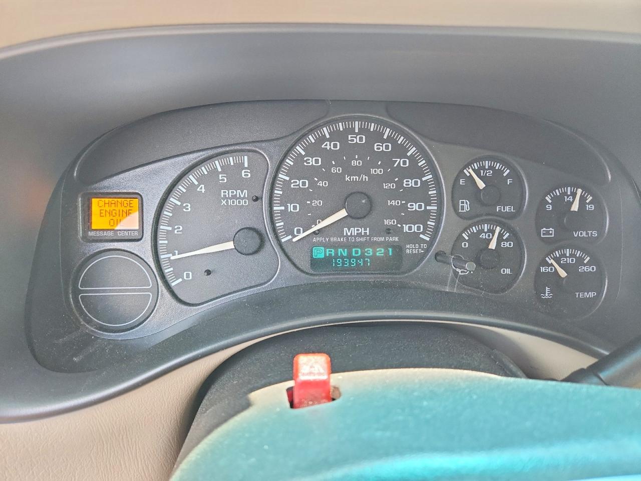2002 Chevrolet Tahoe White vin: 1GNEC13Z52R166713