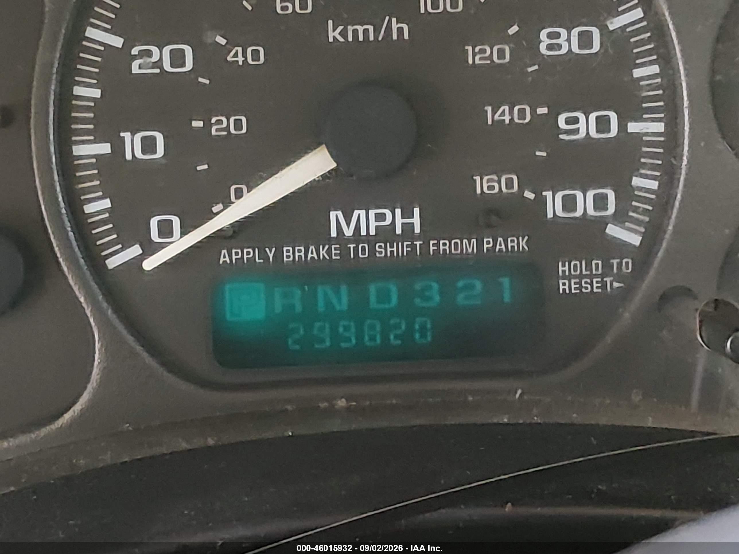 2002 Chevrolet Tahoe Lt Gold vin: 1GNEC13Z52R325973
