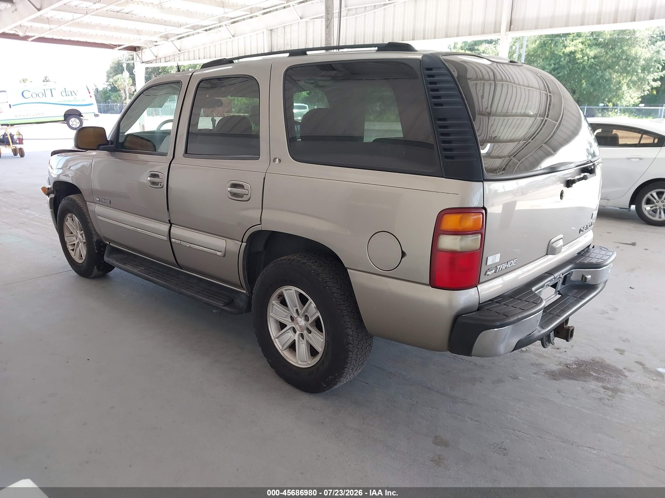 2003 Chevrolet Tahoe Lt Beige vin: 1GNEC13Z53R110983