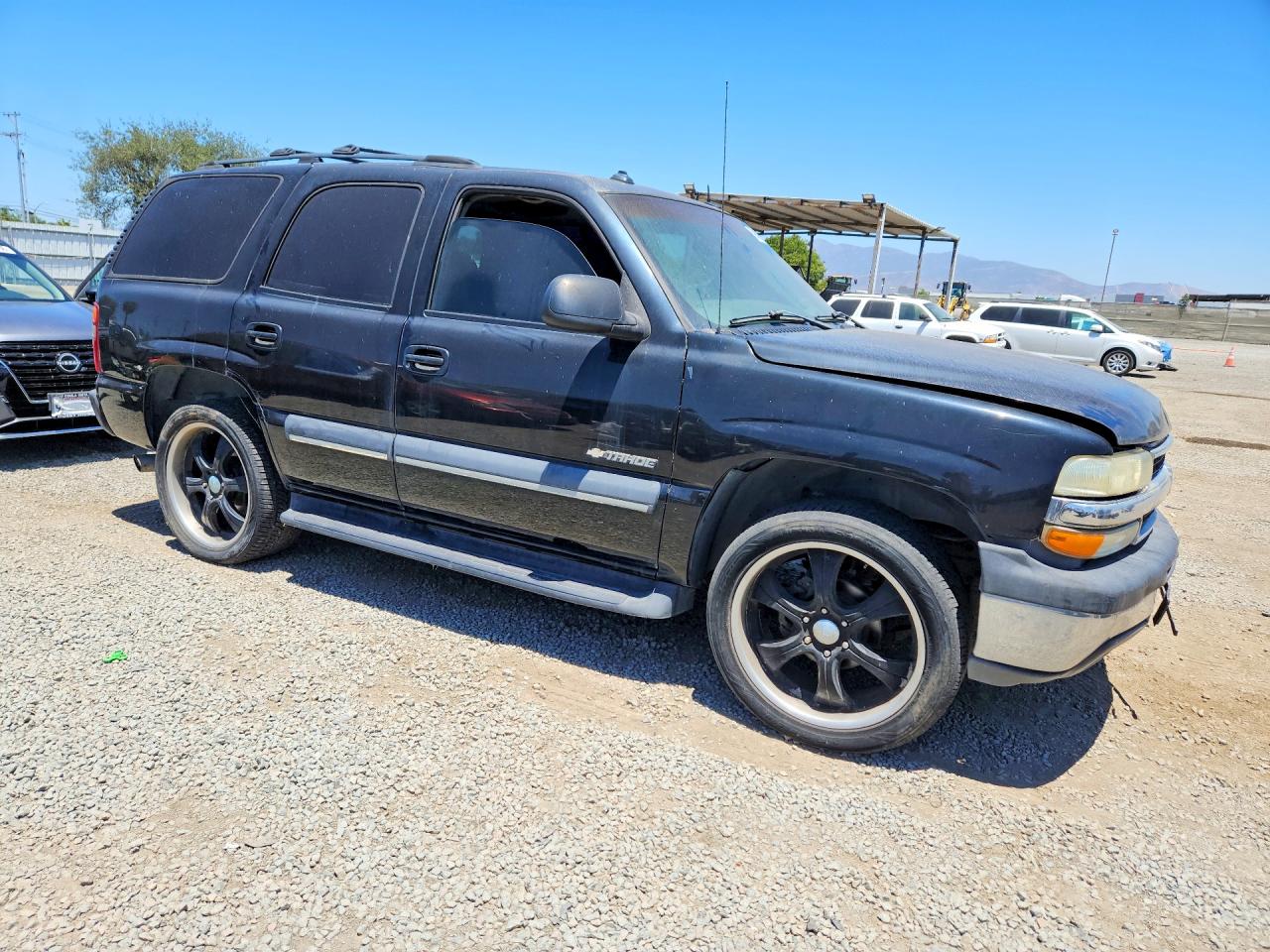 2003 Chevrolet Tahoe C1500 Black vin: 1GNEC13Z53R200344