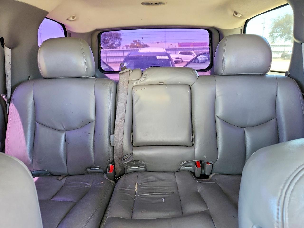 2003 Chevrolet Tahoe C1500 Black vin: 1GNEC13Z53R200344