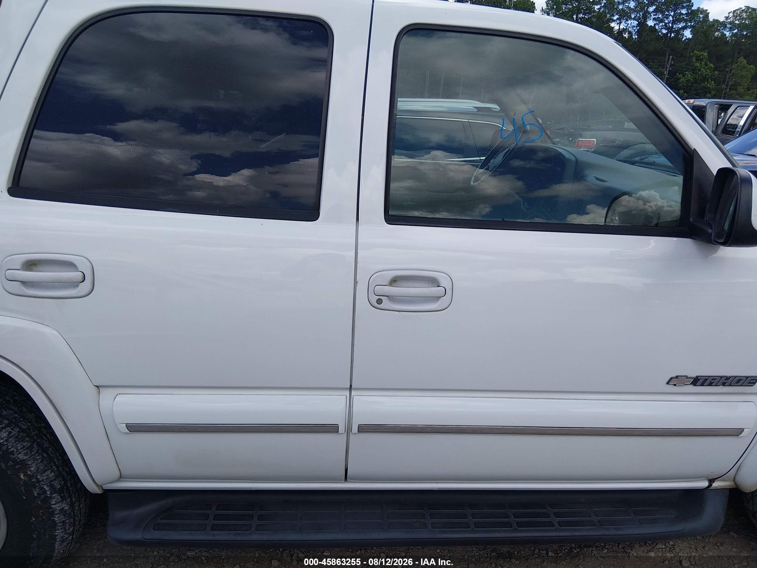 2003 Chevrolet Tahoe Lt White vin: 1GNEC13Z53R313288