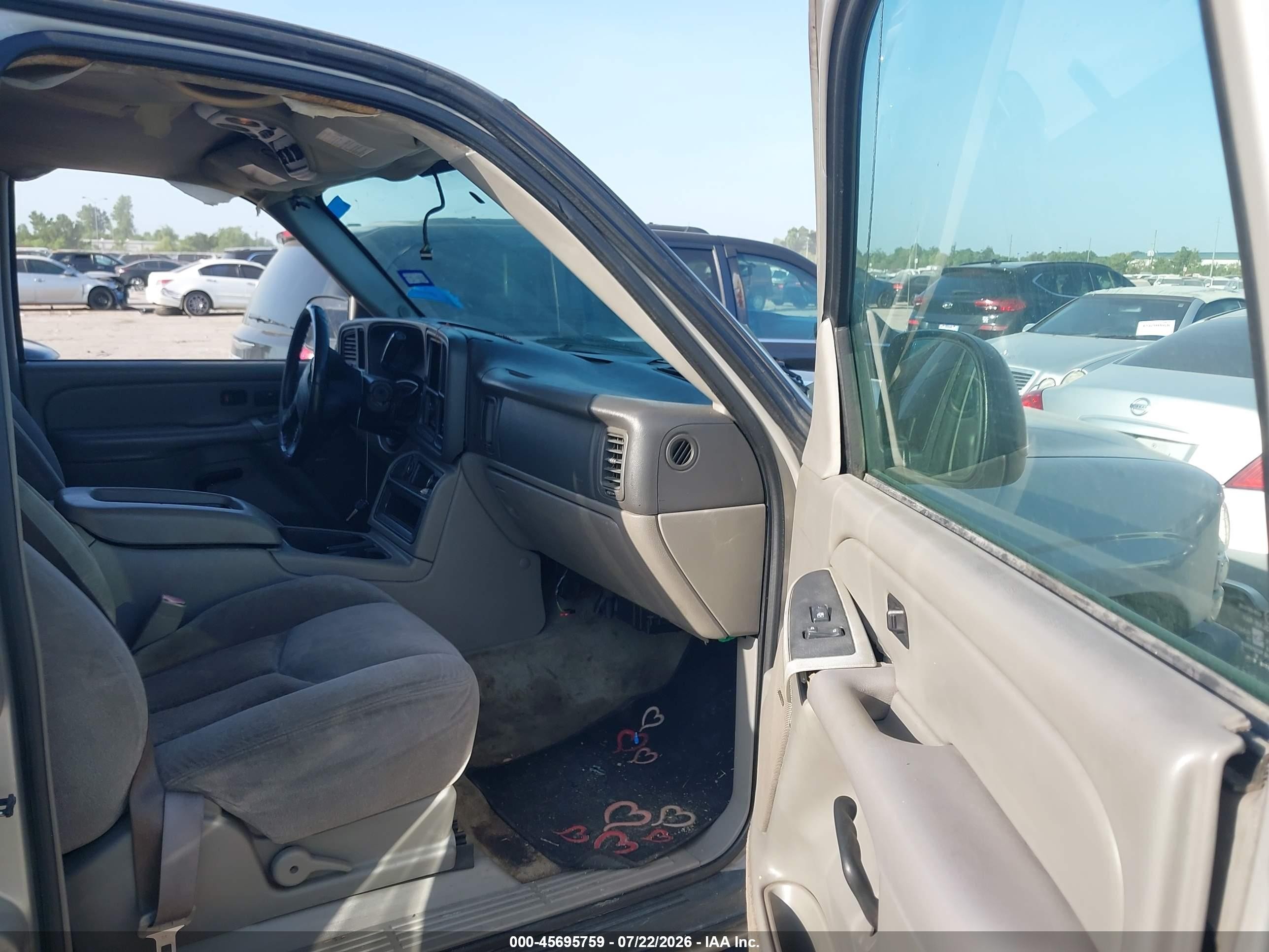 2004 Chevrolet Tahoe Ls Beige vin: 1GNEC13Z54R114100