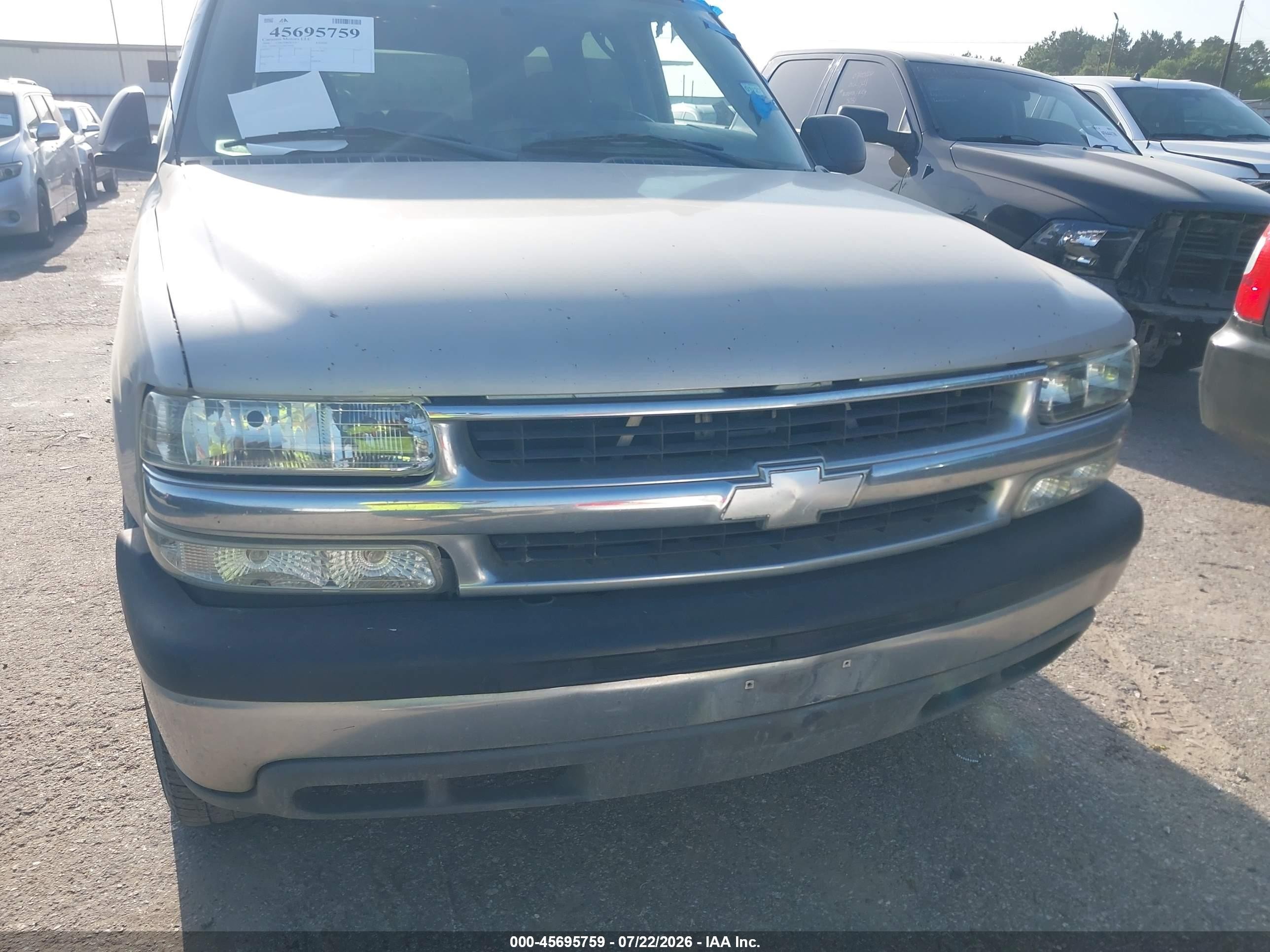 2004 Chevrolet Tahoe Ls Beige vin: 1GNEC13Z54R114100