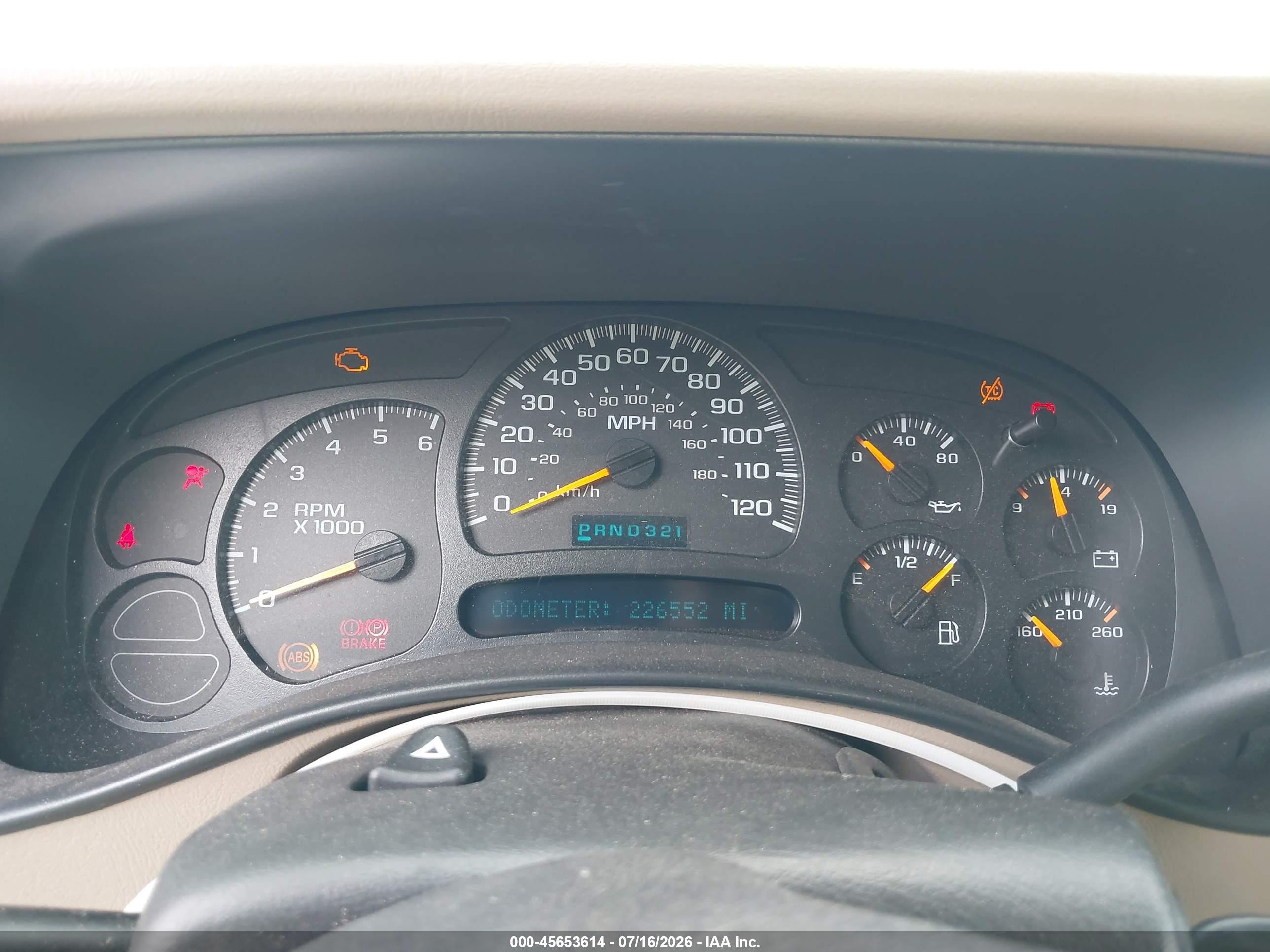 2005 Chevrolet Tahoe Z71 Champagne vin: 1GNEC13Z55R257985