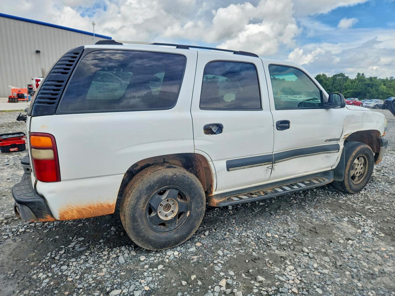 2003 Chevrolet Tahoe C1500 White vin: 1GNEC13Z63R132474