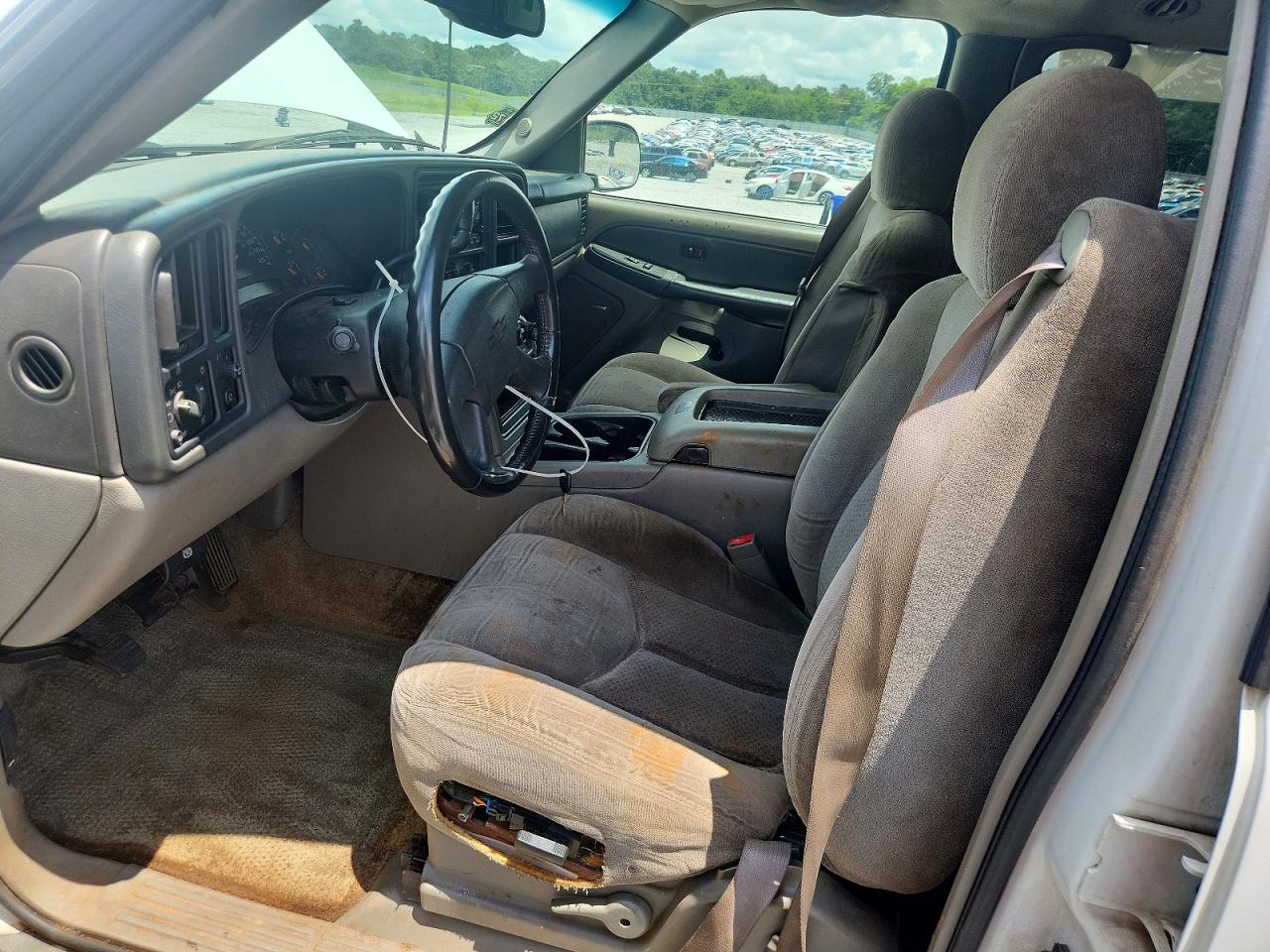 2003 Chevrolet Tahoe C1500 White vin: 1GNEC13Z63R132474