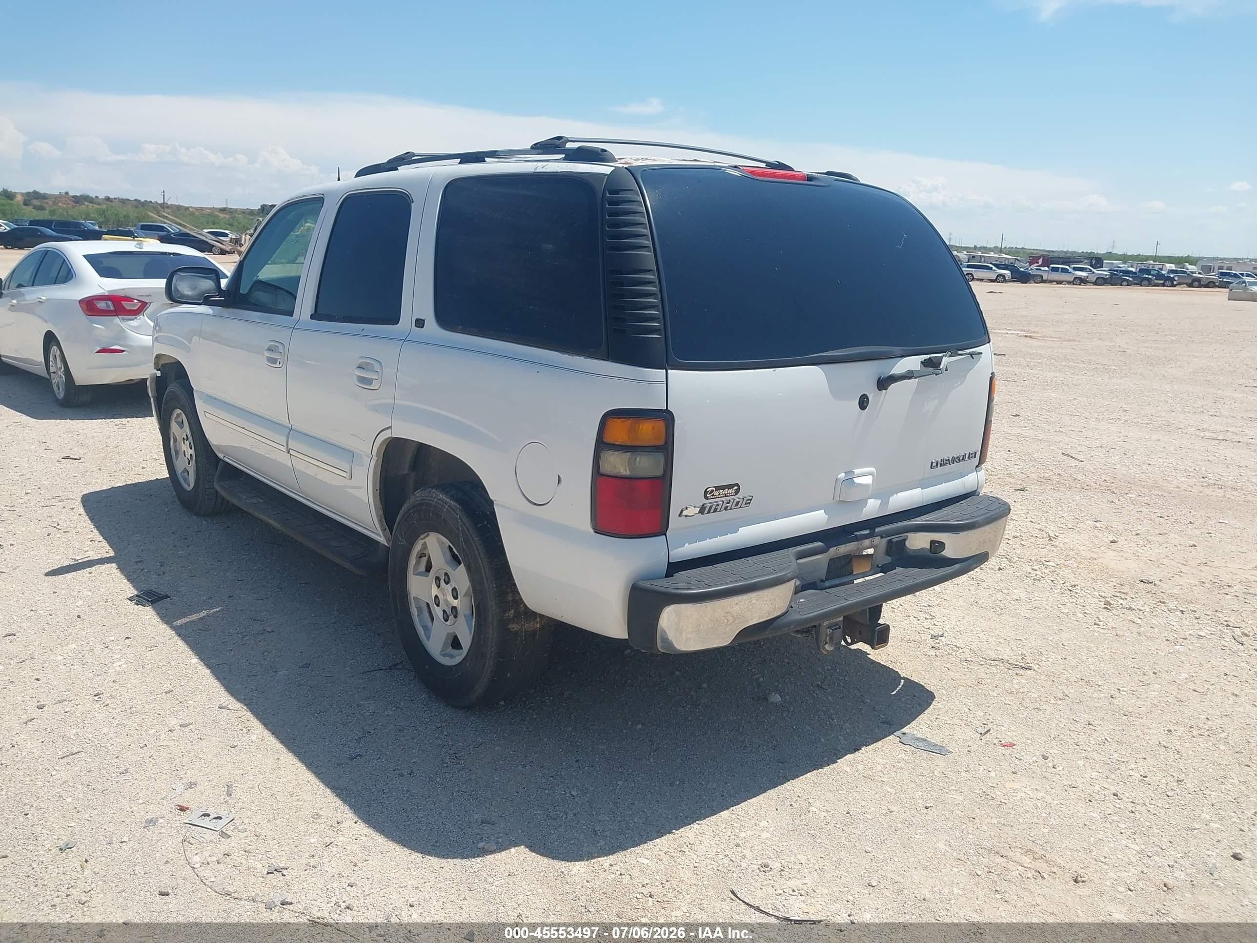 2004 Chevrolet Tahoe Lt White vin: 1GNEC13Z64J169461