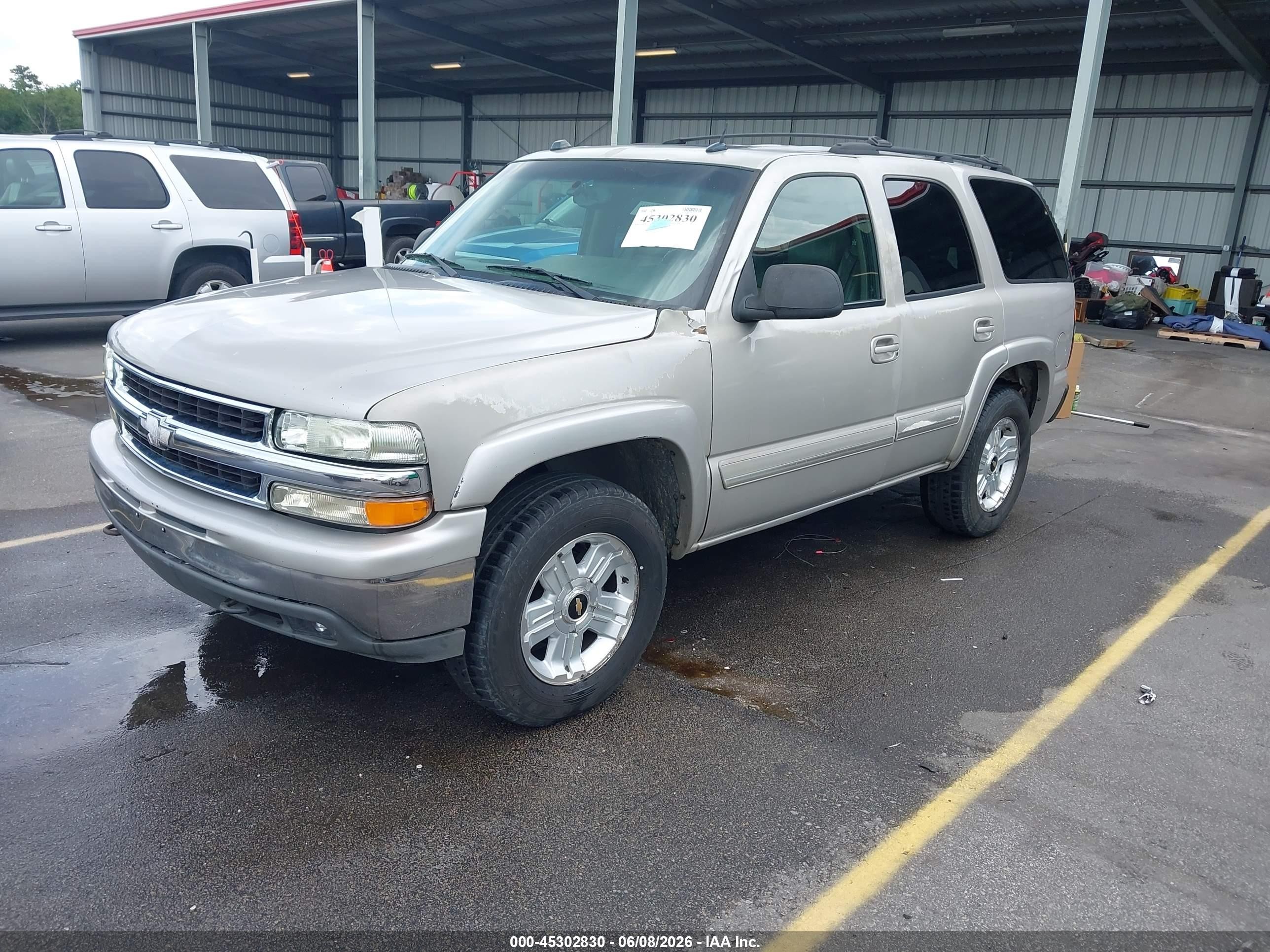 2004 Chevrolet Tahoe Lt Beige vin: 1GNEC13Z64J326115