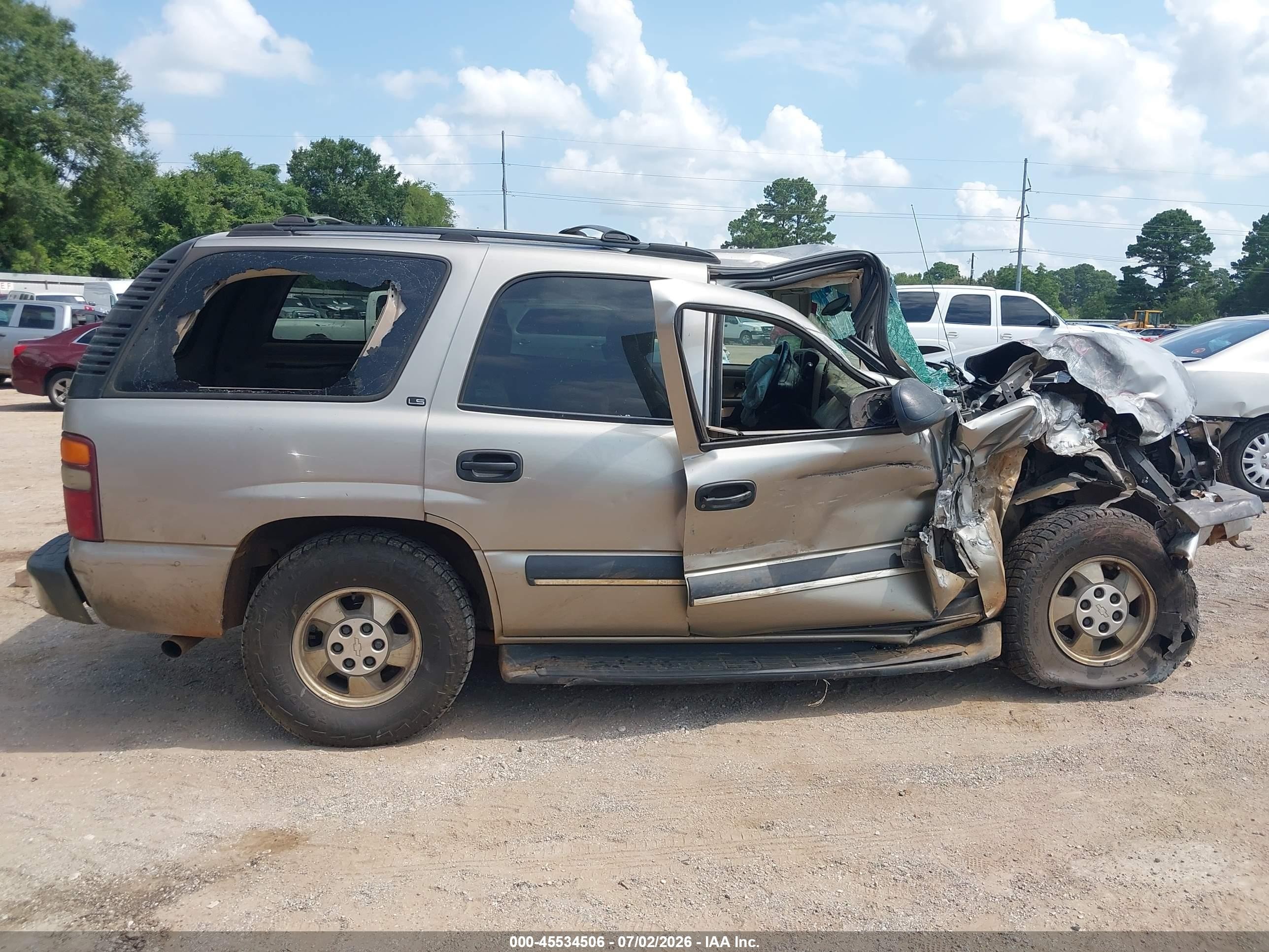 2002 Chevrolet Tahoe Ls Tan vin: 1GNEC13Z72R267543
