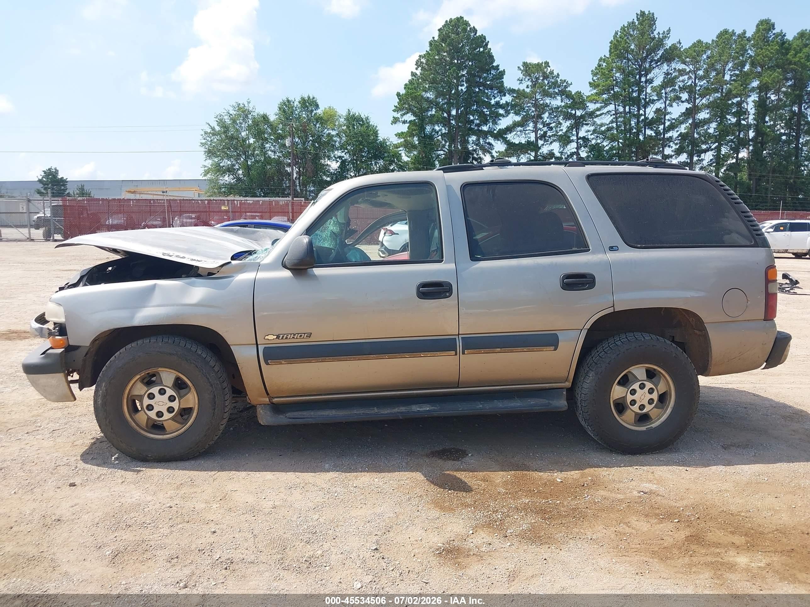 2002 Chevrolet Tahoe Ls Tan vin: 1GNEC13Z72R267543