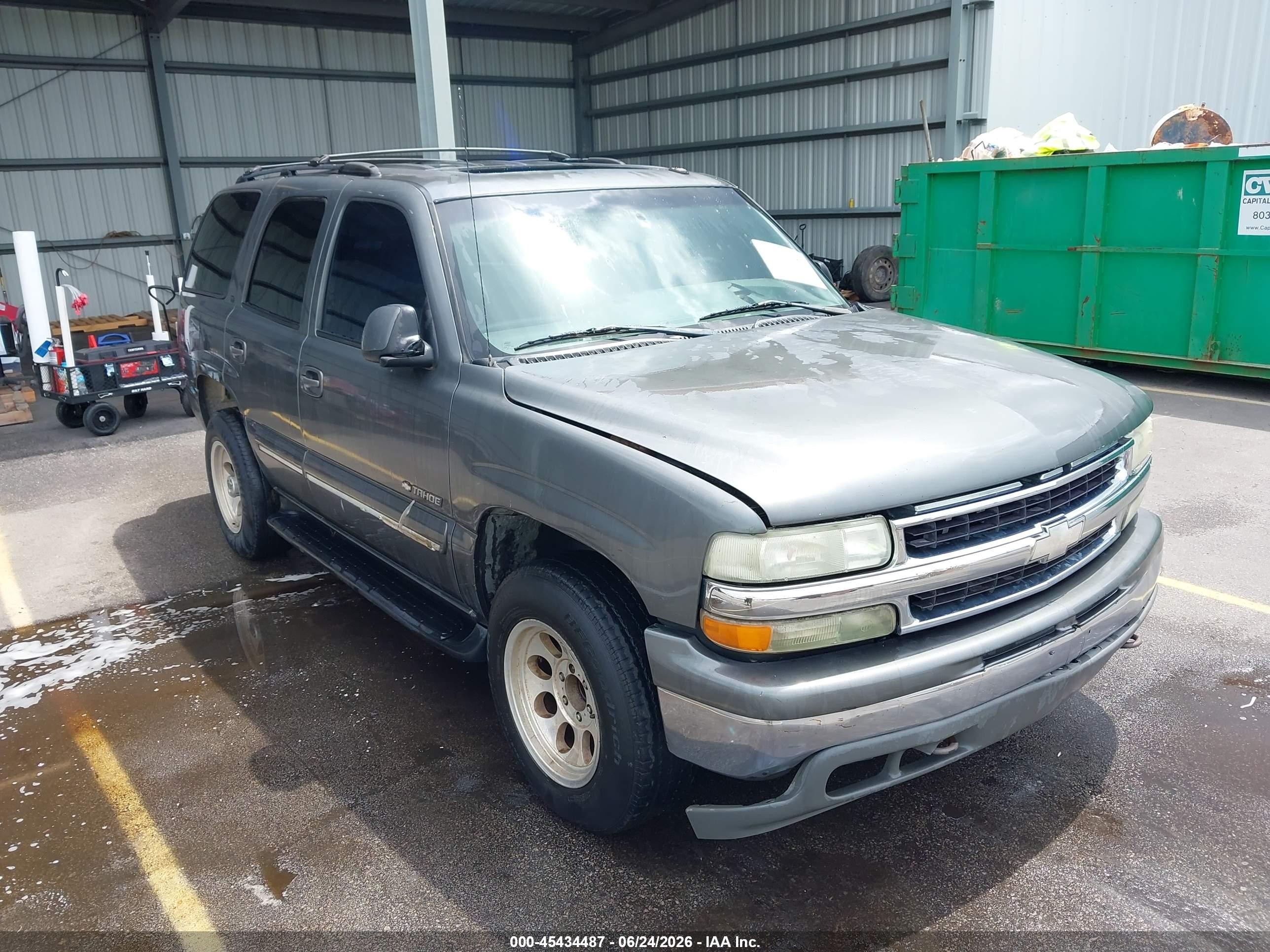 2002 Chevrolet Tahoe Lt Gray vin: 1GNEC13Z72R268417