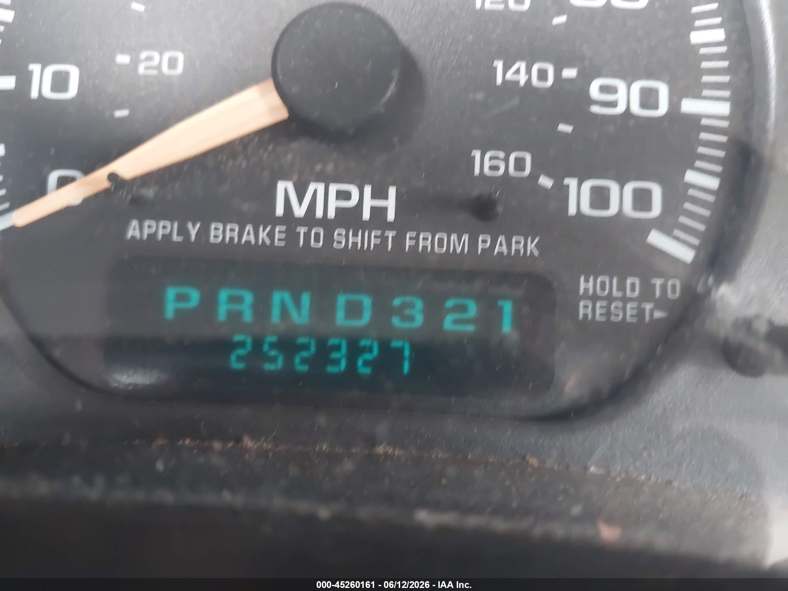2002 Chevrolet Tahoe Lt Blue vin: 1GNEC13Z72R298629