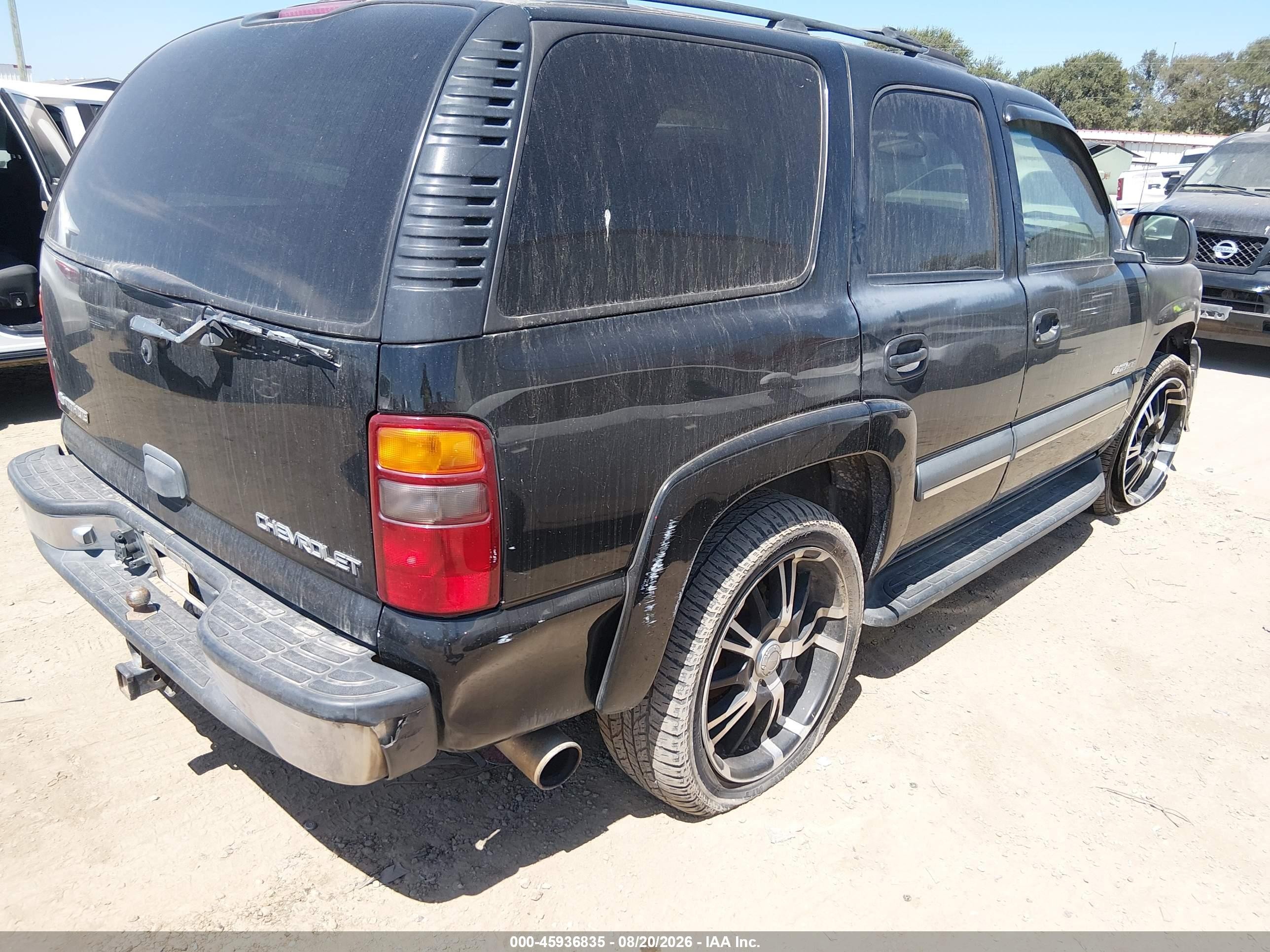 2003 Chevrolet Tahoe Ls Черный vin: 1GNEC13Z73J215281