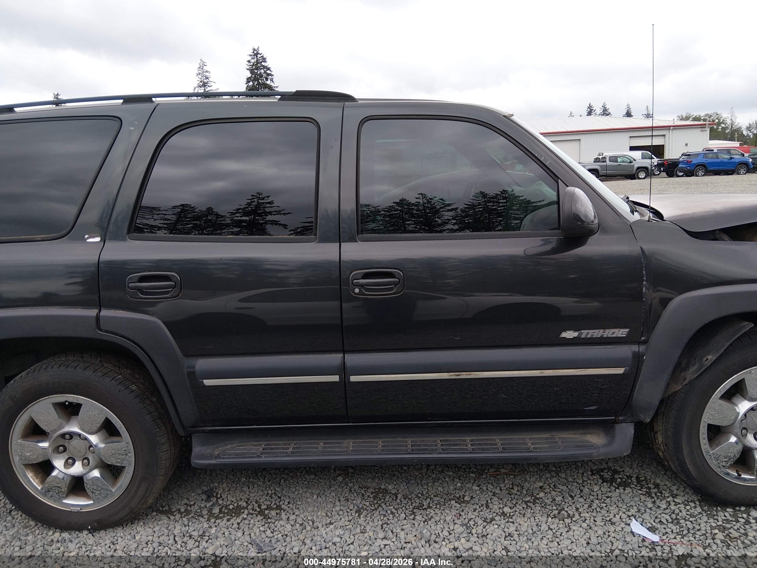 2003 Chevrolet Tahoe Lt Серый vin: 1GNEC13Z73R307816