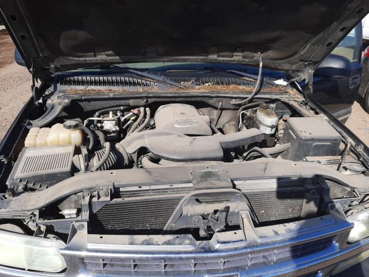 2004 Chevrolet Tahoe C1500 Charcoal vin: 1GNEC13Z74R210469
