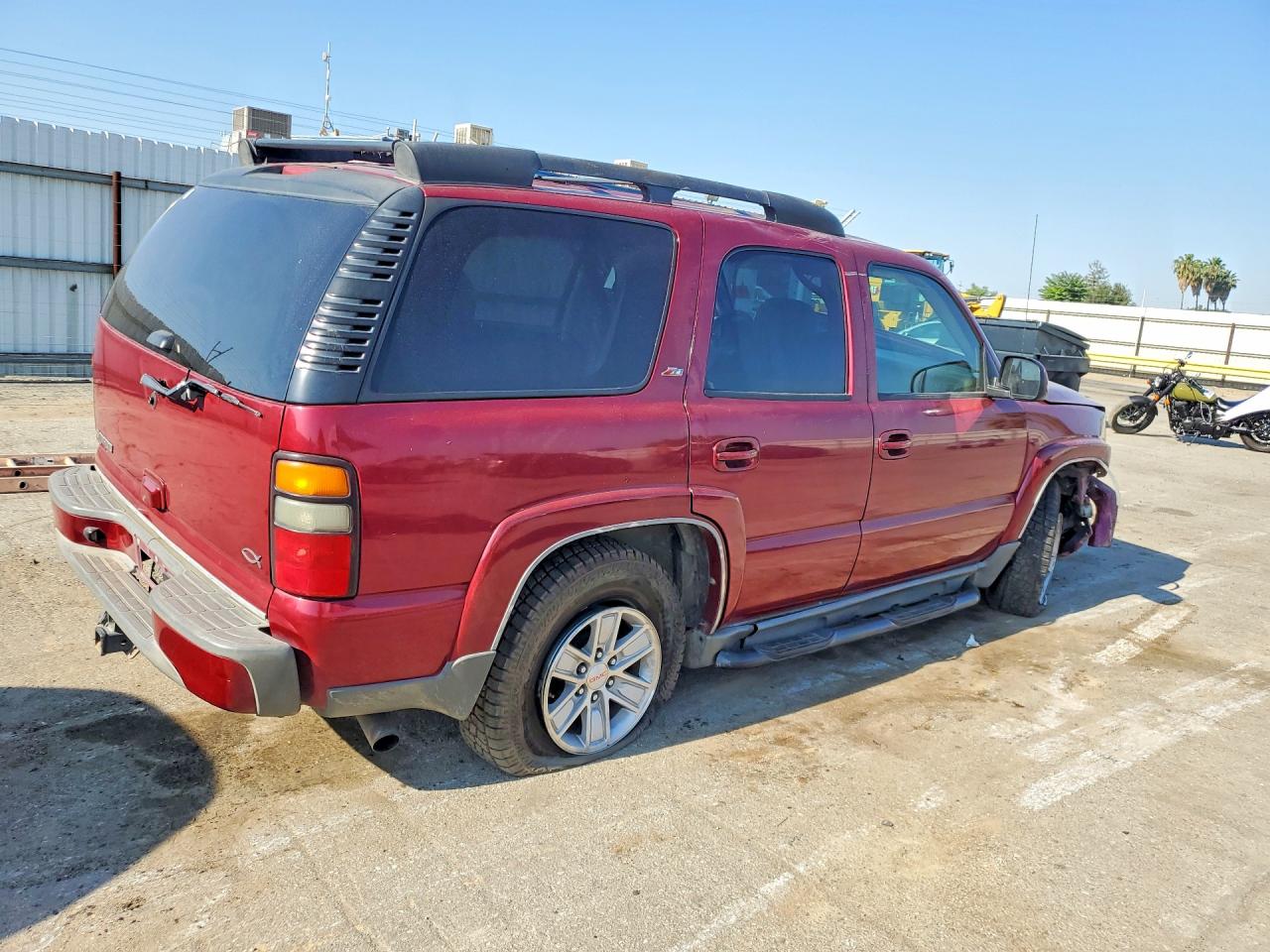 2006 Chevrolet Tahoe C1500 Burgundy vin: 1GNEC13Z76R131452