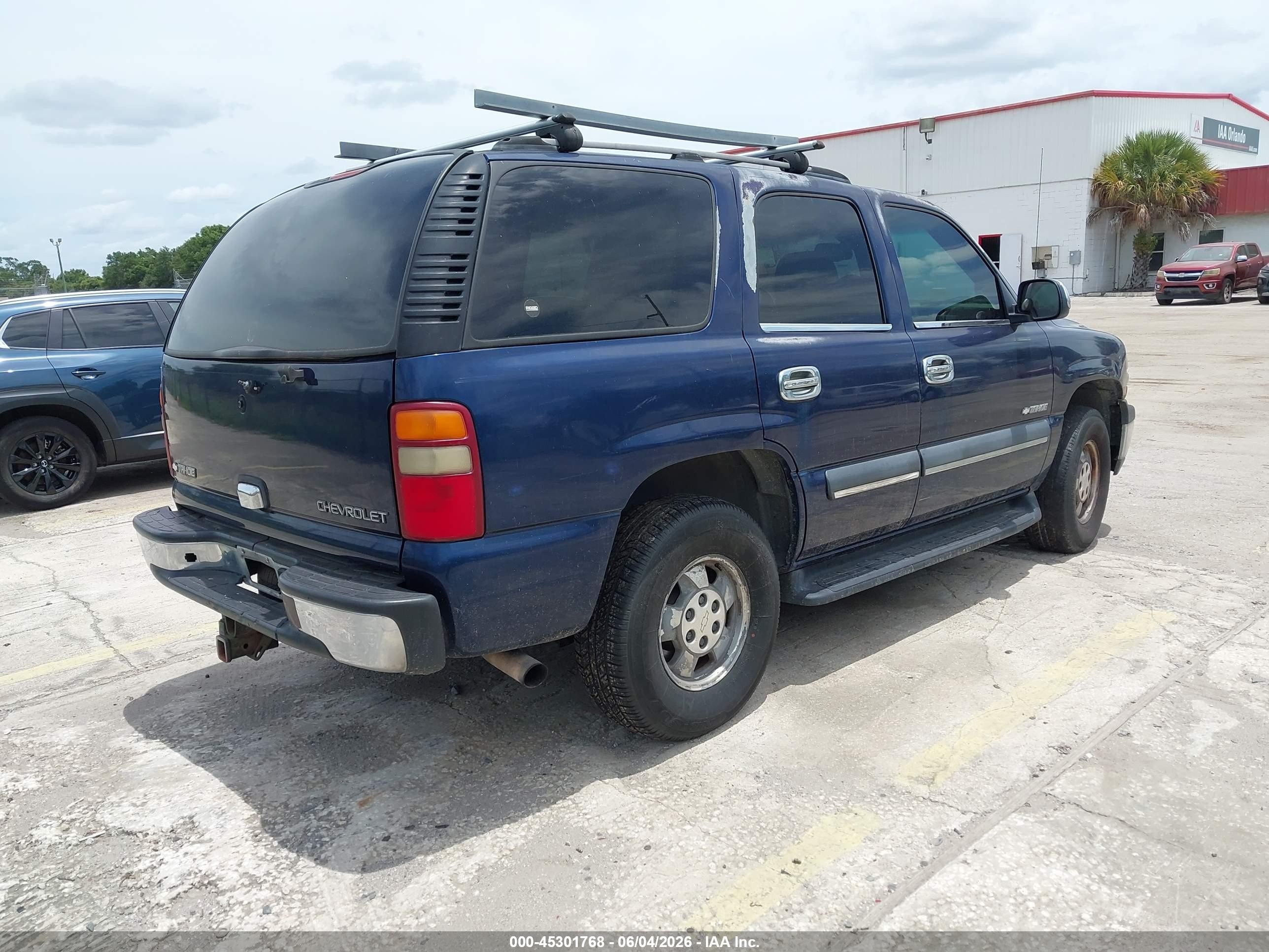 2003 Chevrolet Tahoe Ls Синий vin: 1GNEC13Z83R241941