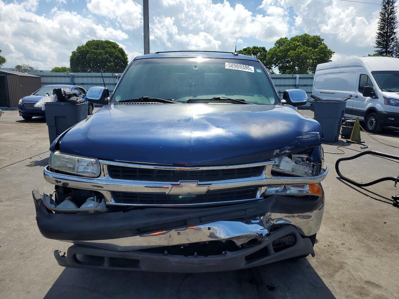 2003 Chevrolet Tahoe C1500 Blue vin: 1GNEC13Z83R303841