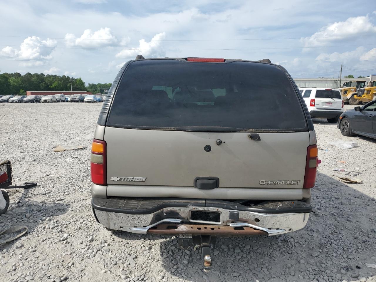2003 Chevrolet Tahoe C1500 Gold vin: 1GNEC13Z93J265258
