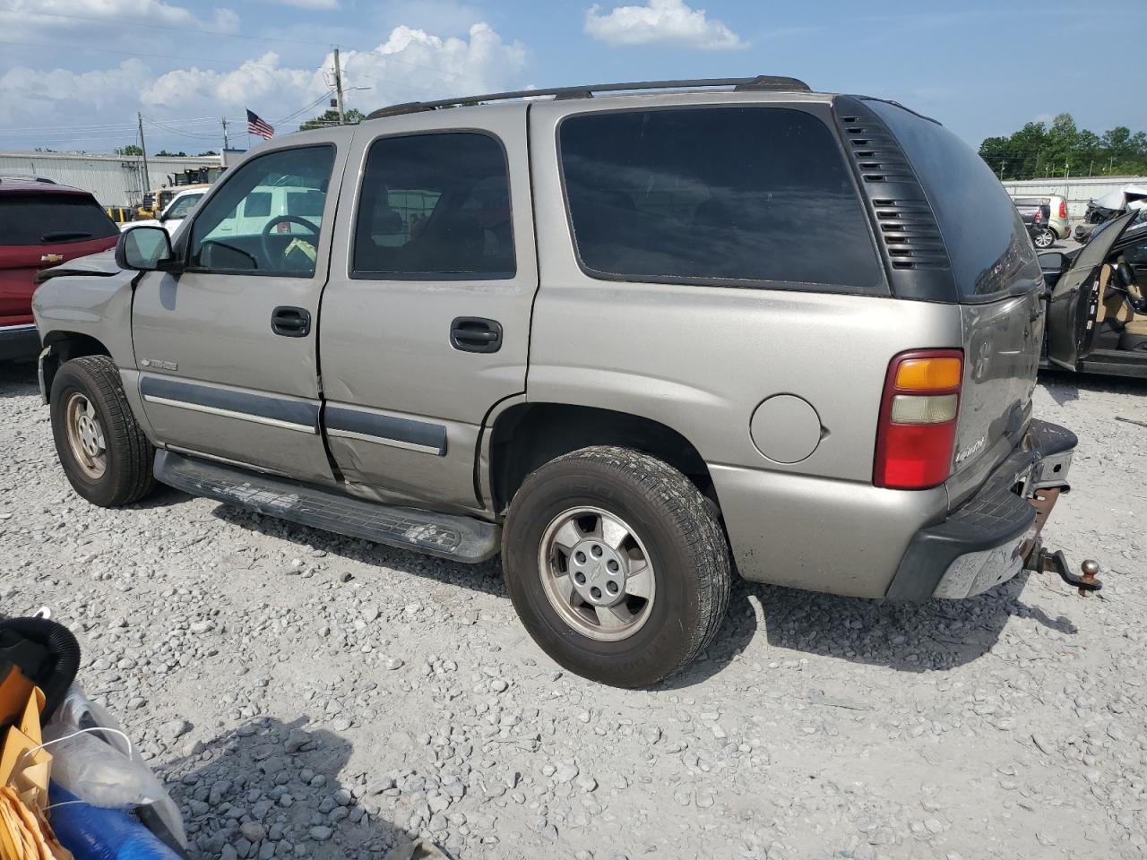 2003 Chevrolet Tahoe C1500 Gold vin: 1GNEC13Z93J265258
