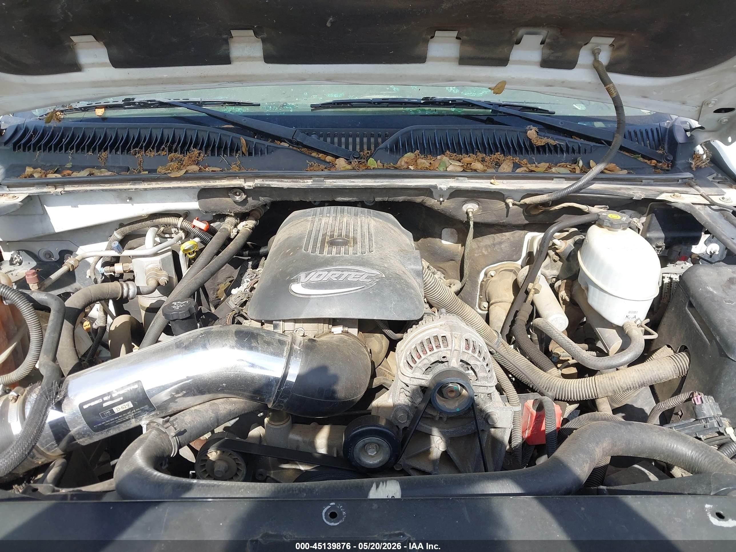 2005 Chevrolet Tahoe Ls Белый vin: 1GNEC13Z95J234062
