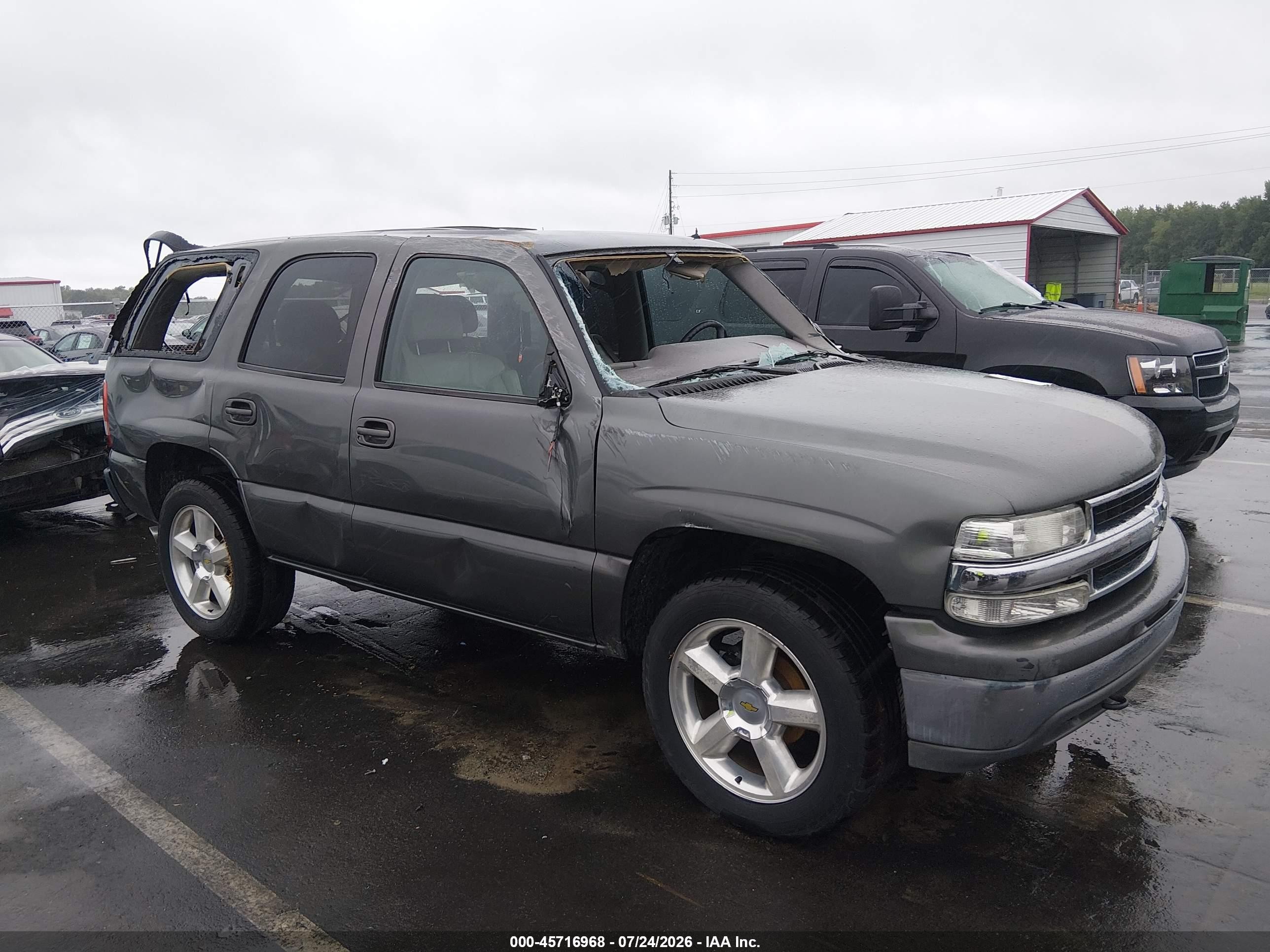 2002 Chevrolet Tahoe Lt Gray vin: 1GNEC13ZX2R136882