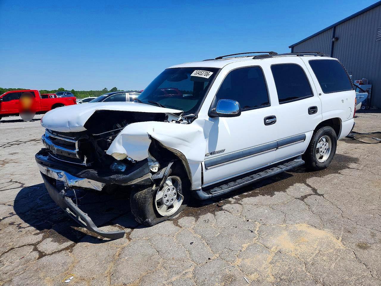 2002 Chevrolet Tahoe C1500 White vin: 1GNEC13ZX2R154444