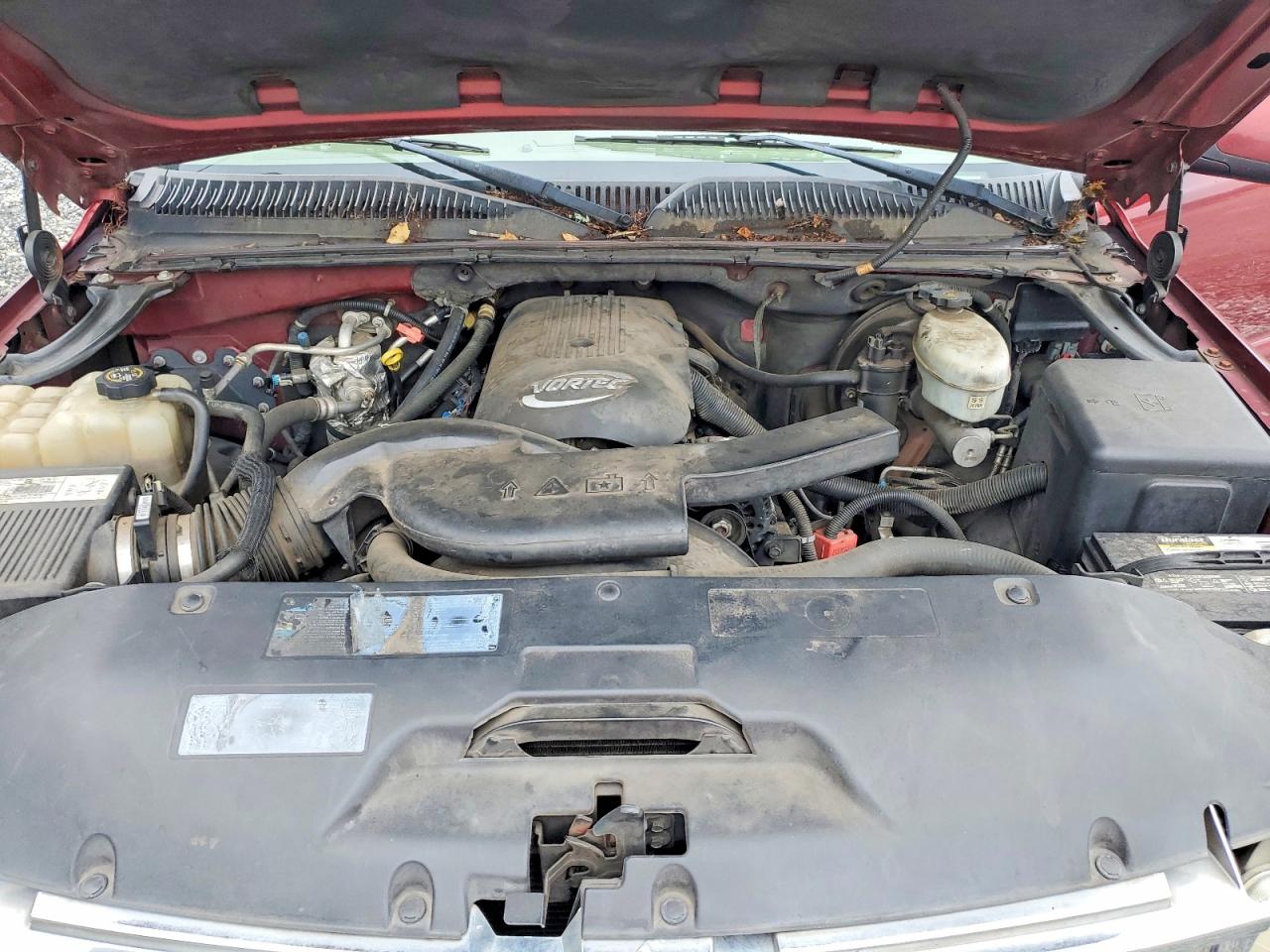 2003 Chevrolet Tahoe C1500 Burgundy vin: 1GNEC13ZX3J238764