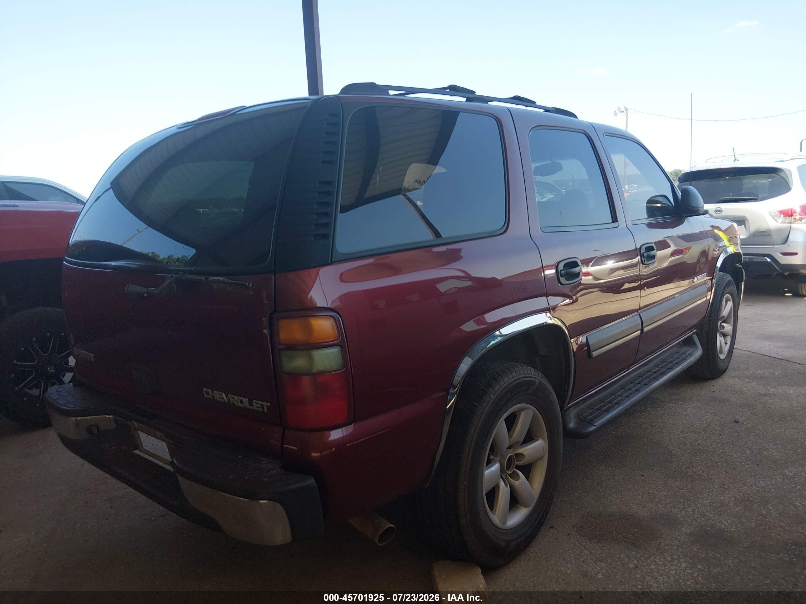2003 Chevrolet Tahoe Ls Maroon vin: 1GNEC13ZX3J279797
