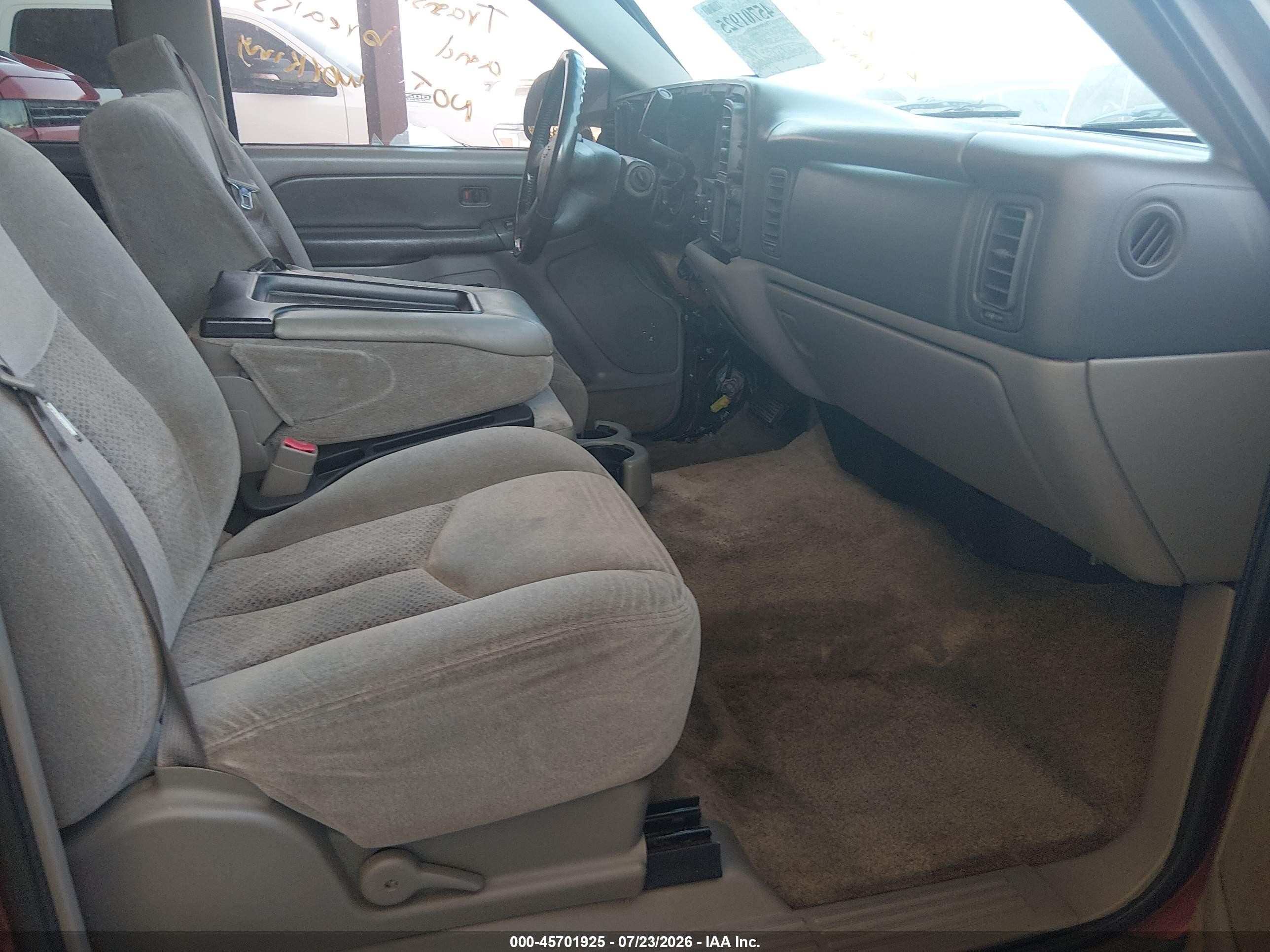 2003 Chevrolet Tahoe Ls Maroon vin: 1GNEC13ZX3J279797