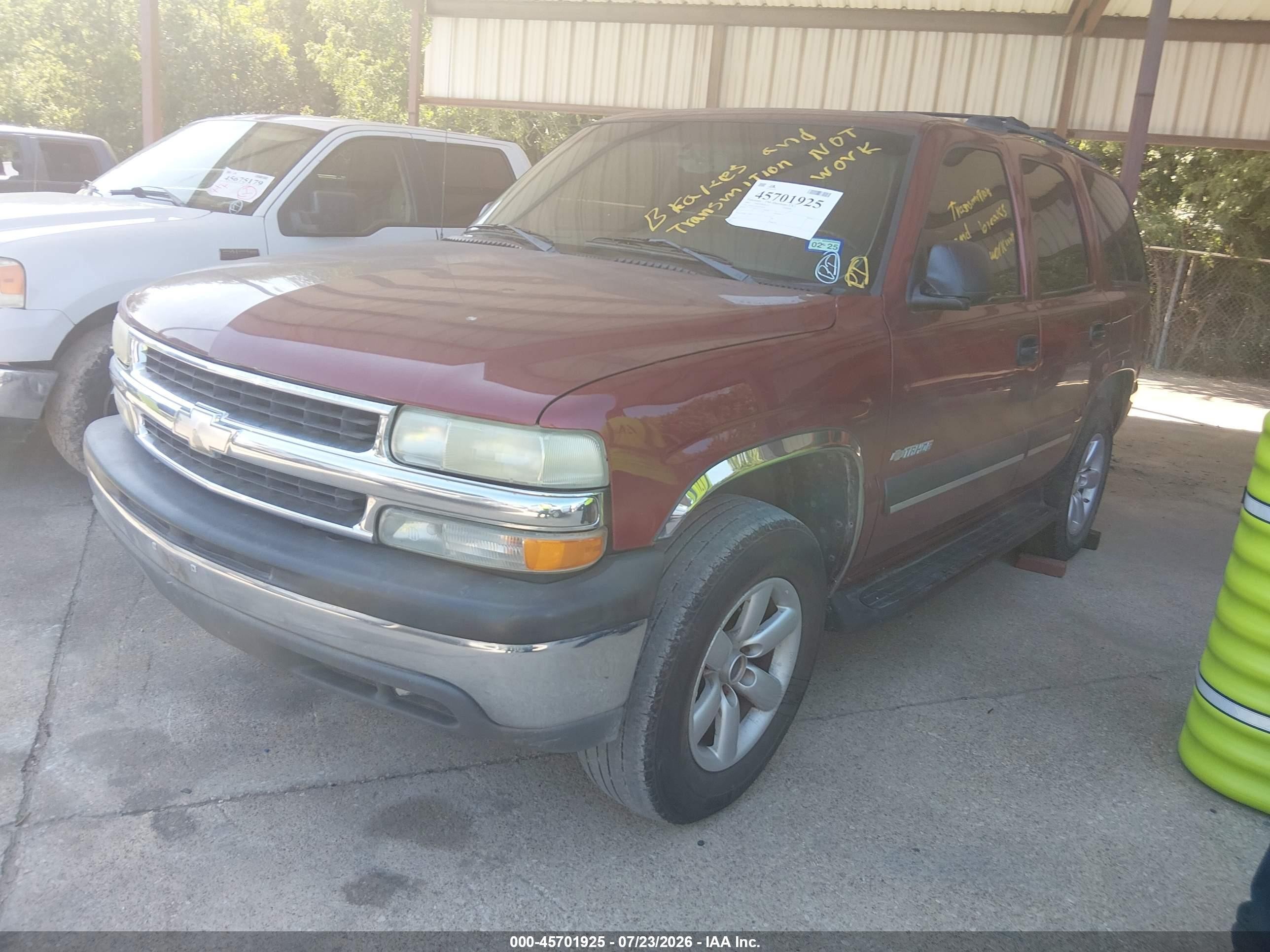 2003 Chevrolet Tahoe Ls Maroon vin: 1GNEC13ZX3J279797