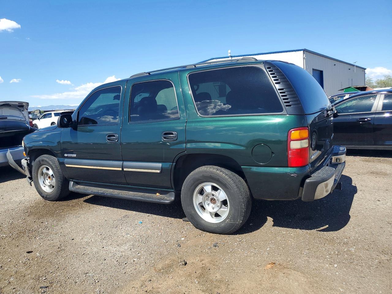 2003 Chevrolet Tahoe C1500 Green vin: 1GNEC13ZX3R216829