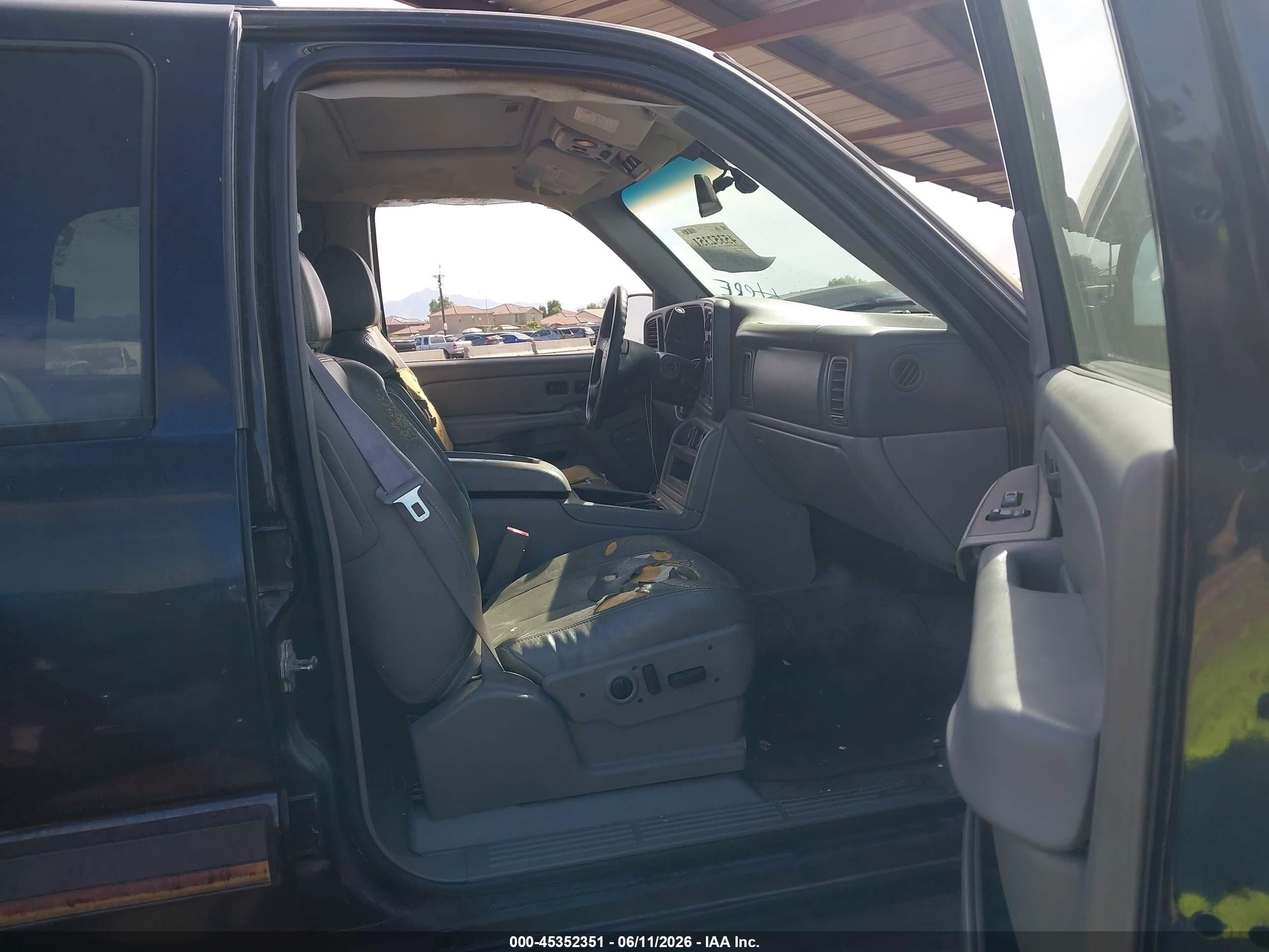 2006 Chevrolet Tahoe Lt Black vin: 1GNEC13ZX6R154014