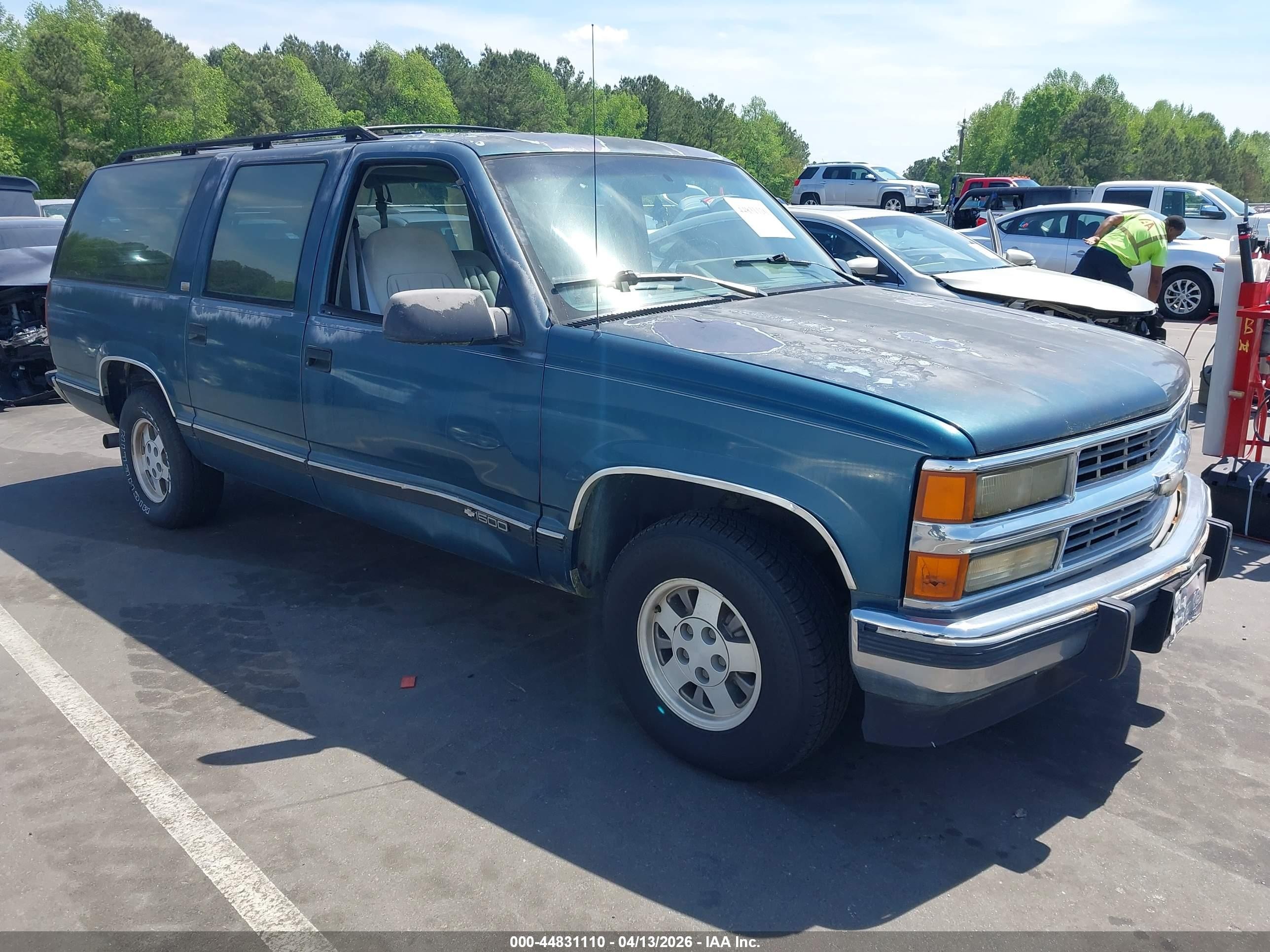 1GNEC16K4RJ360625