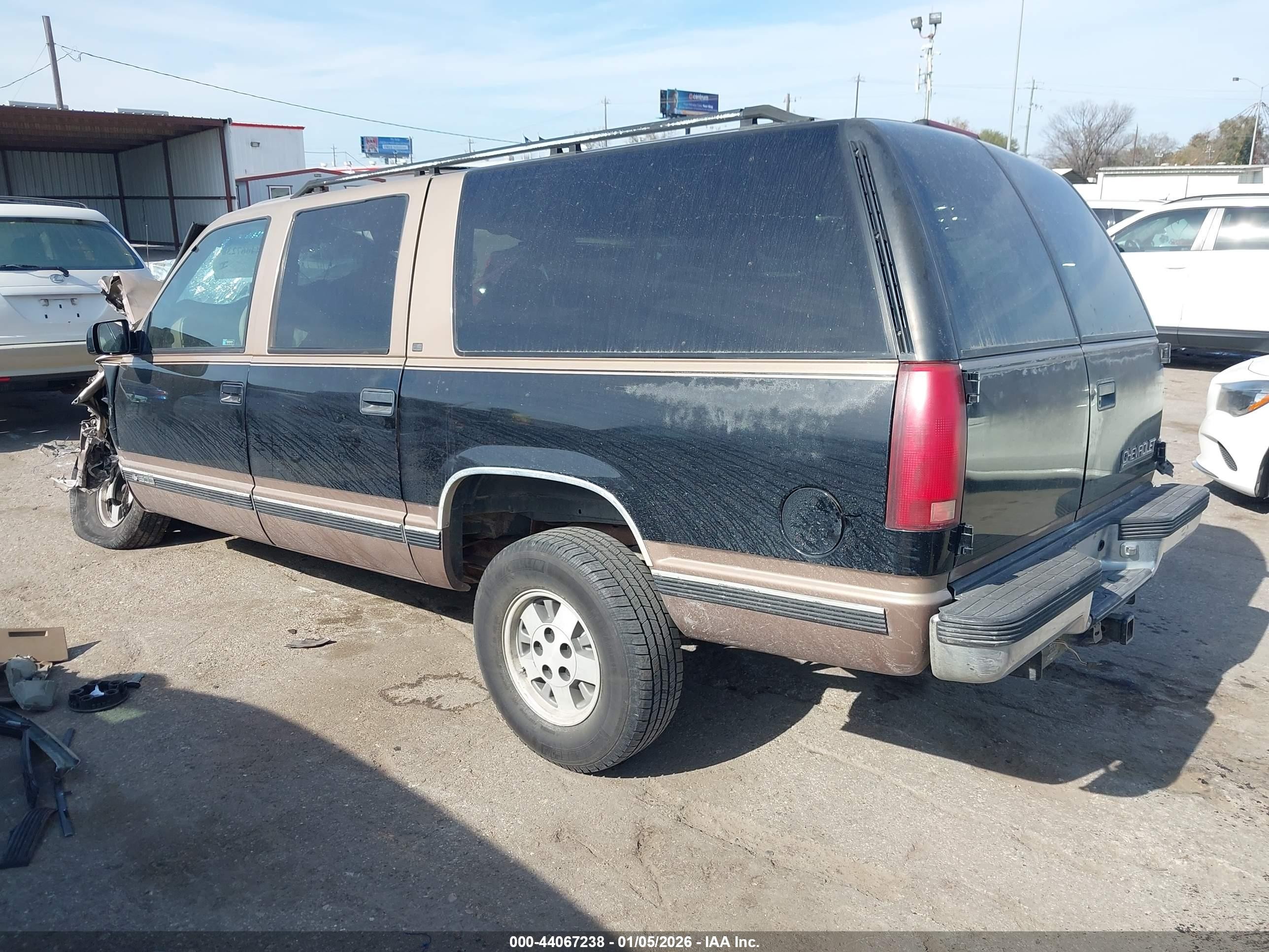 1995 Chevrolet Suburban C1500 Черный vin: 1GNEC16K4SJ347427