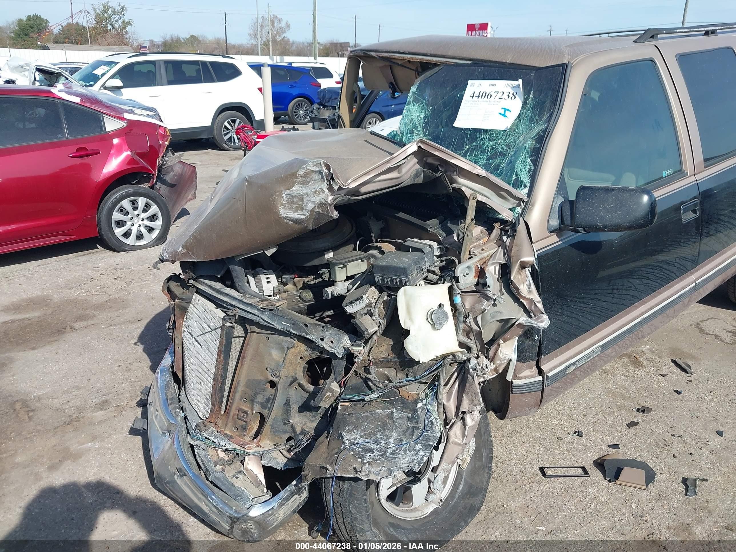 1995 Chevrolet Suburban C1500 Черный vin: 1GNEC16K4SJ347427