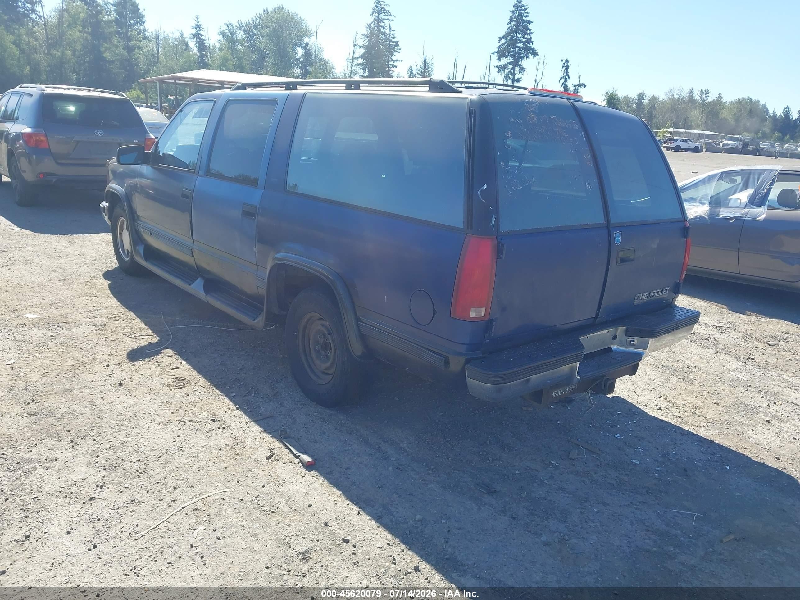 1994 Chevrolet Suburban C1500 Blue vin: 1GNEC16K6RJ303276