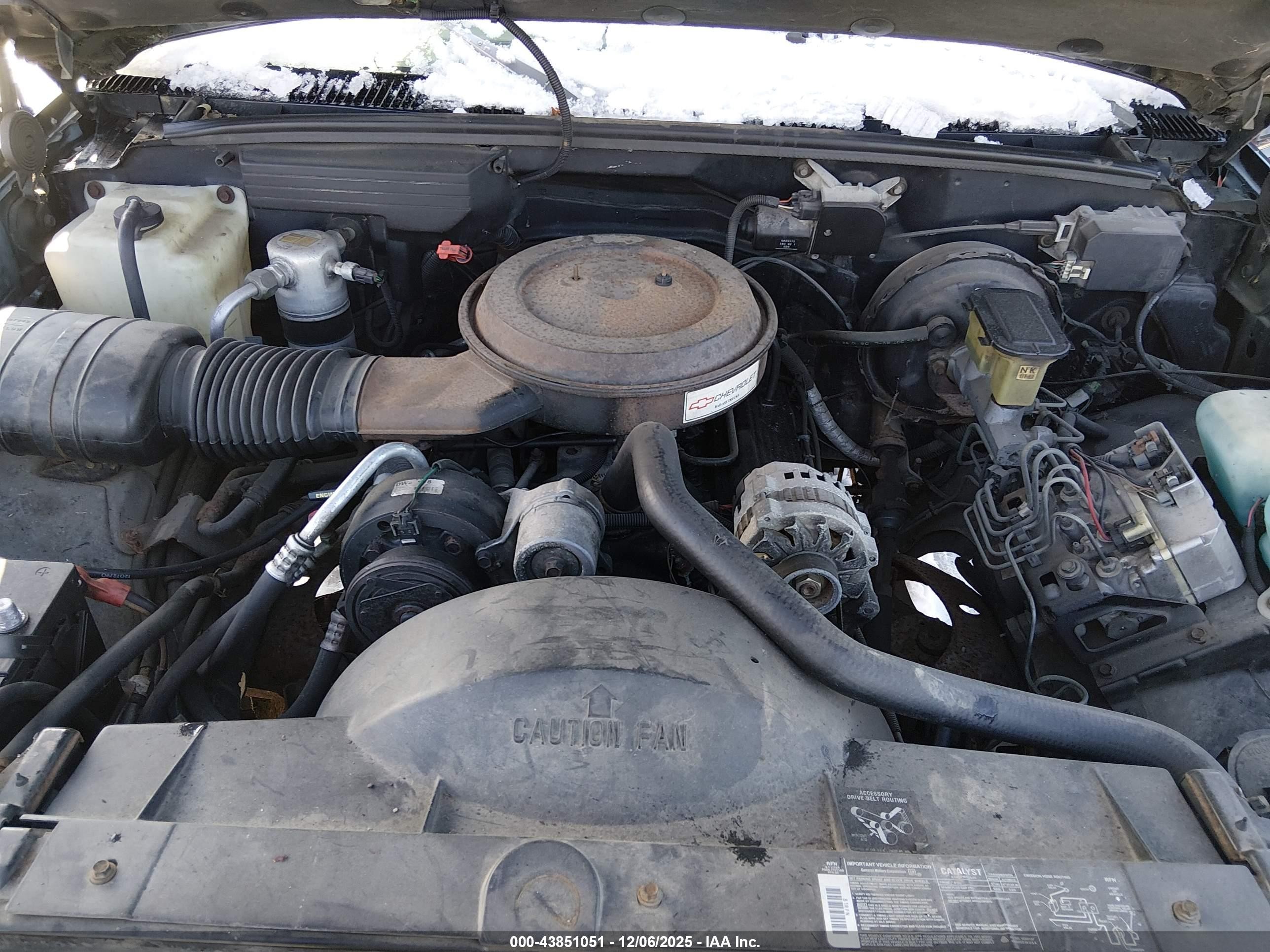 1993 Chevrolet Suburban C1500 Black vin: 1GNEC16K7PJ307382